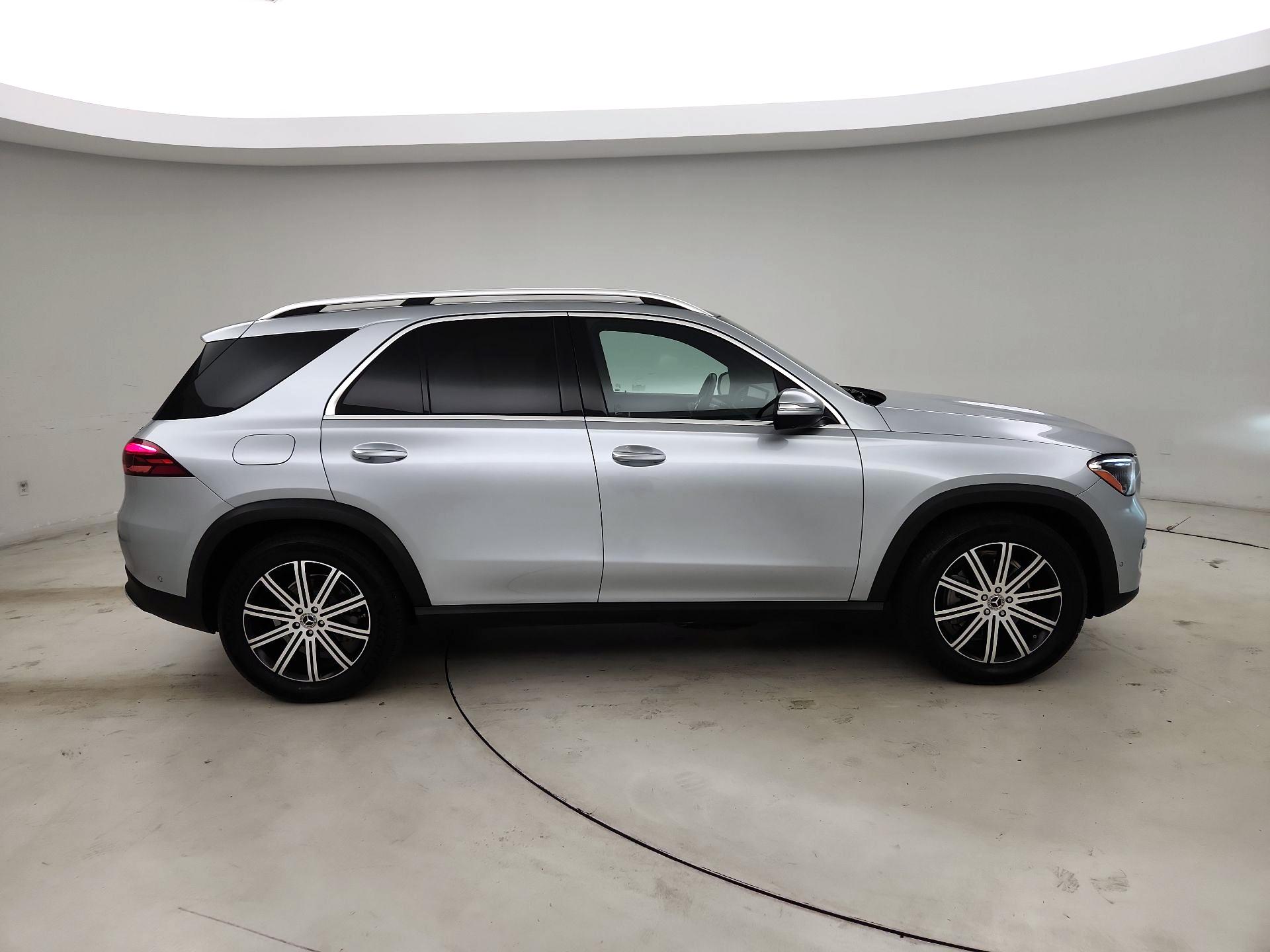 Thumbnail: 2024 Mercedes-Benz GLE - 4