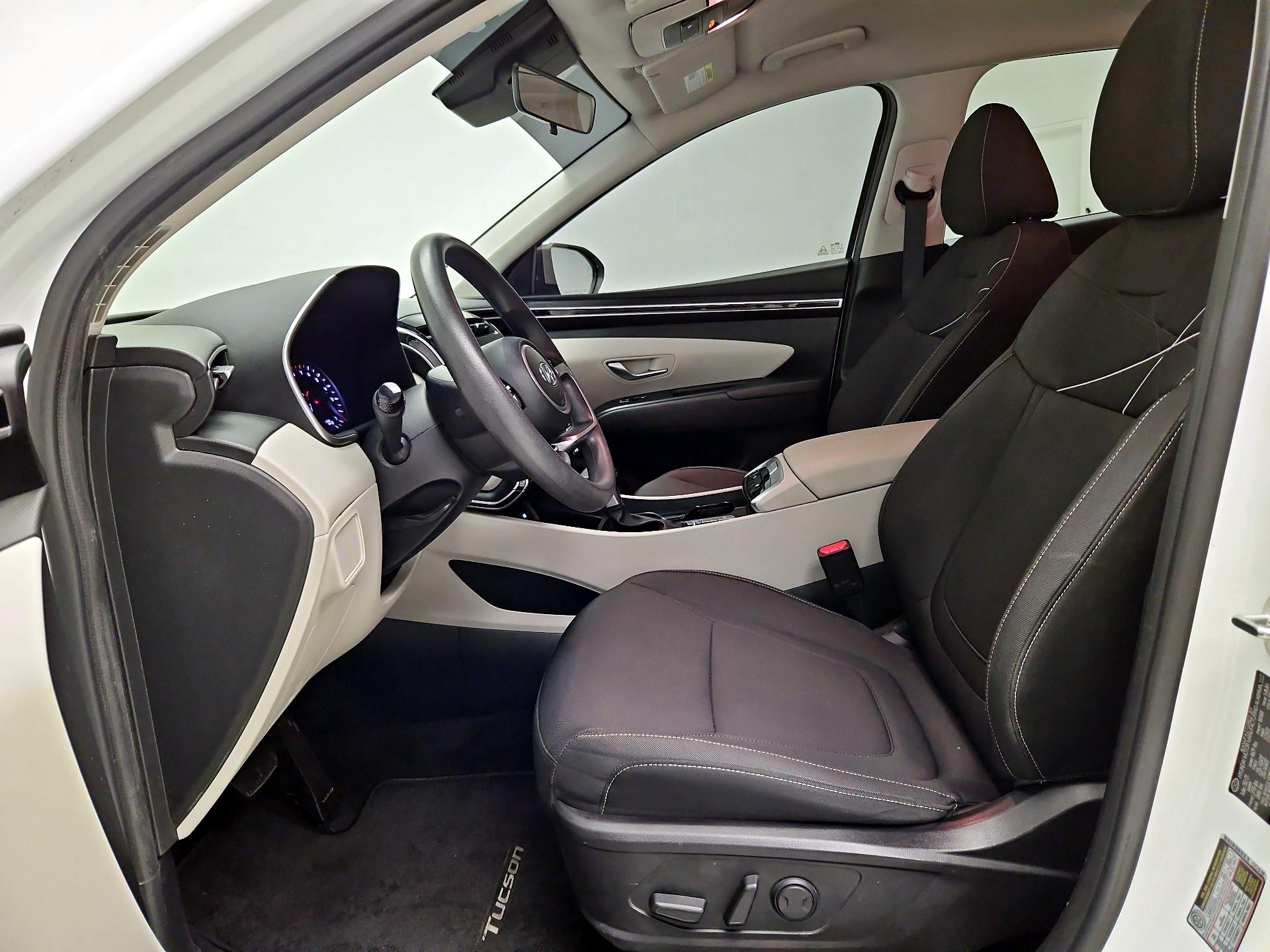 Thumbnail: 2022 Hyundai Tucson - 11