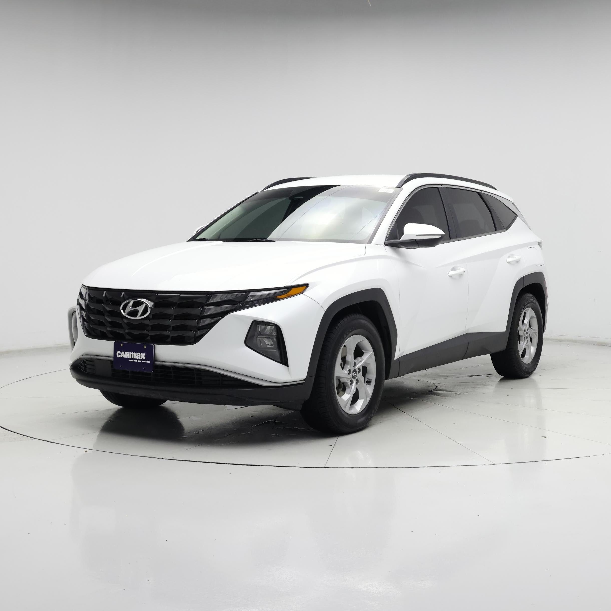 Thumbnail: 2022 Hyundai Tucson - 4