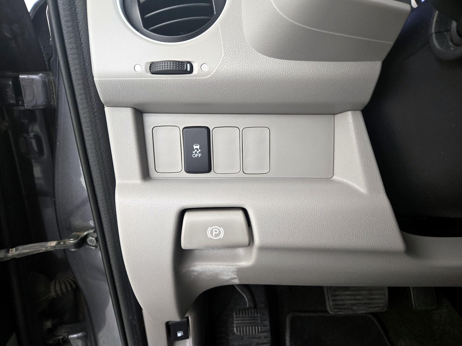 Thumbnail: 2014 Honda Pilot - 13