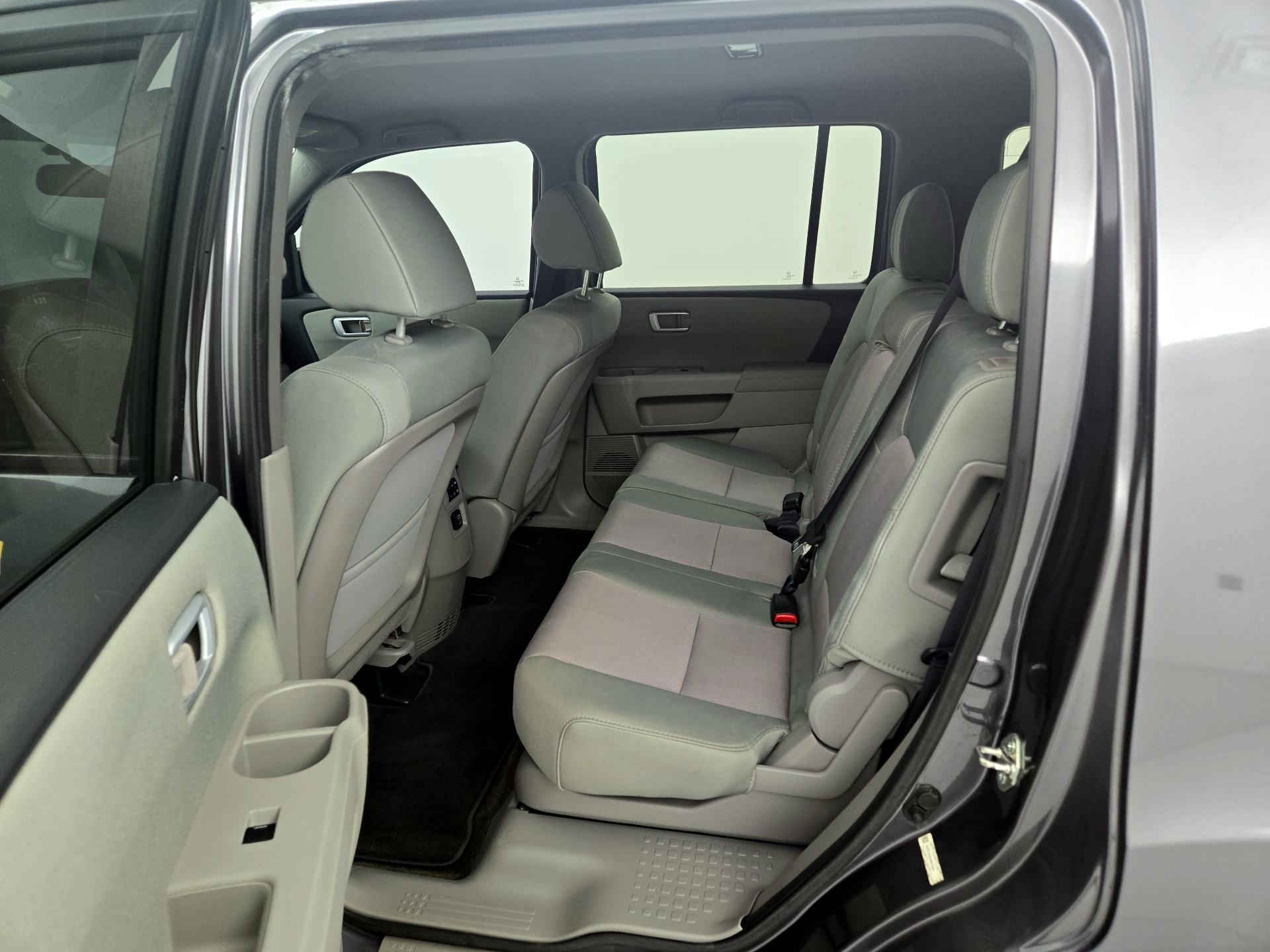 Thumbnail: 2014 Honda Pilot - 19