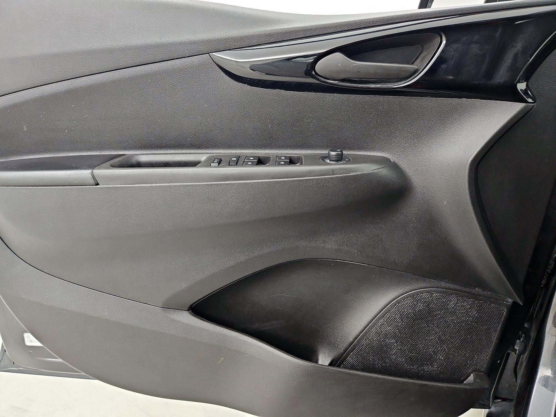 Thumbnail: 2020 Chevrolet Spark - 12