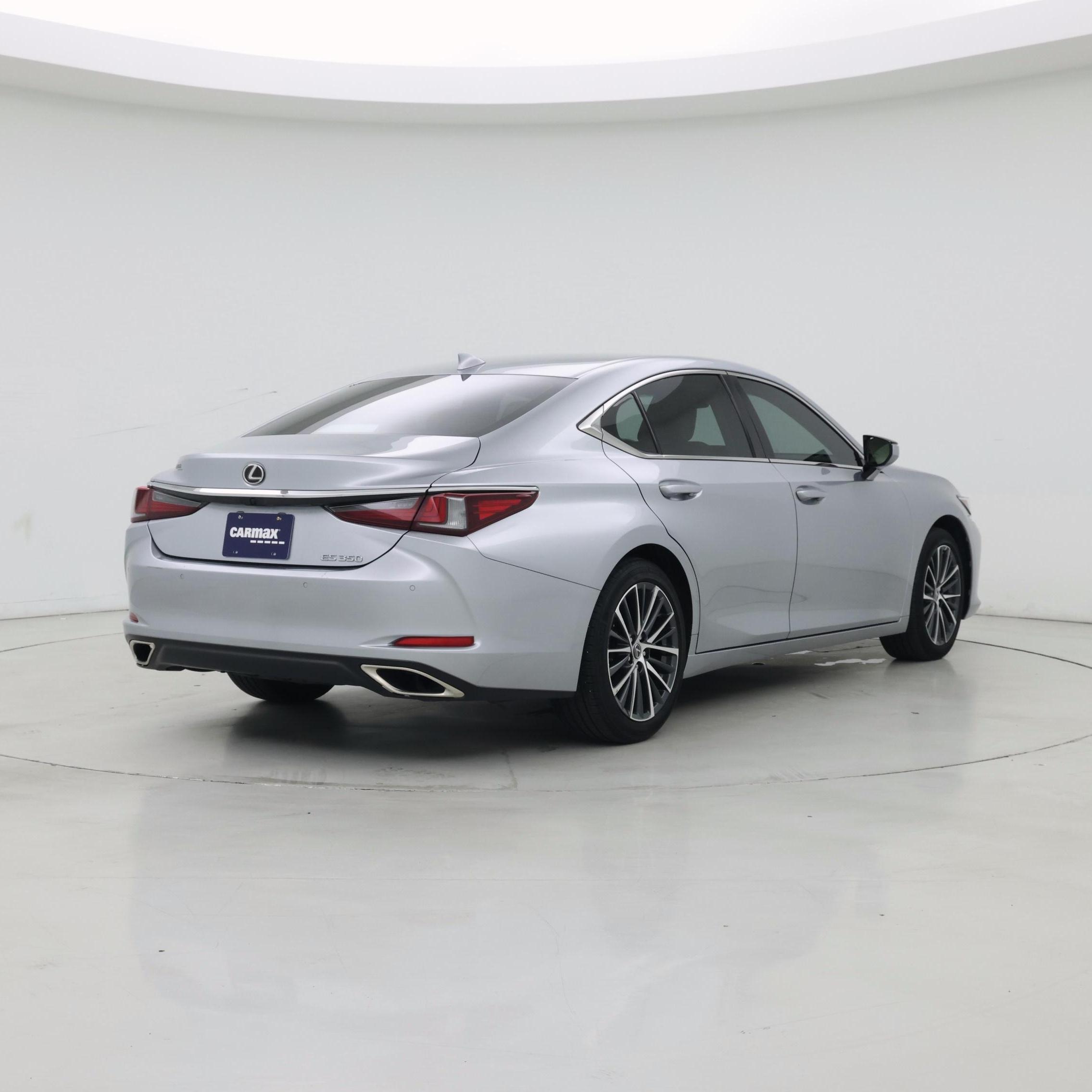 Thumbnail: 2023 Lexus ES - 8