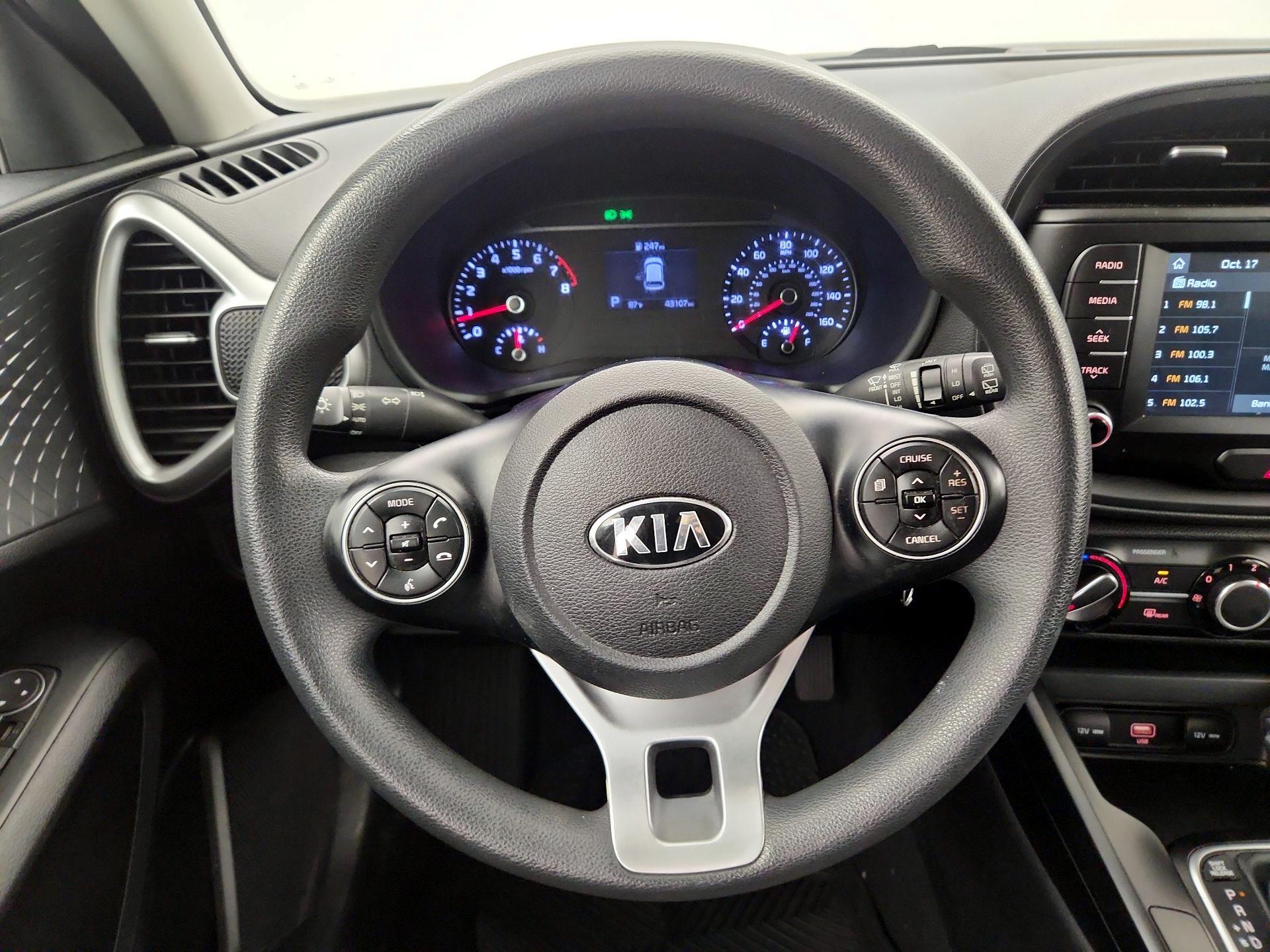Thumbnail: 2020 Kia Soul - 10