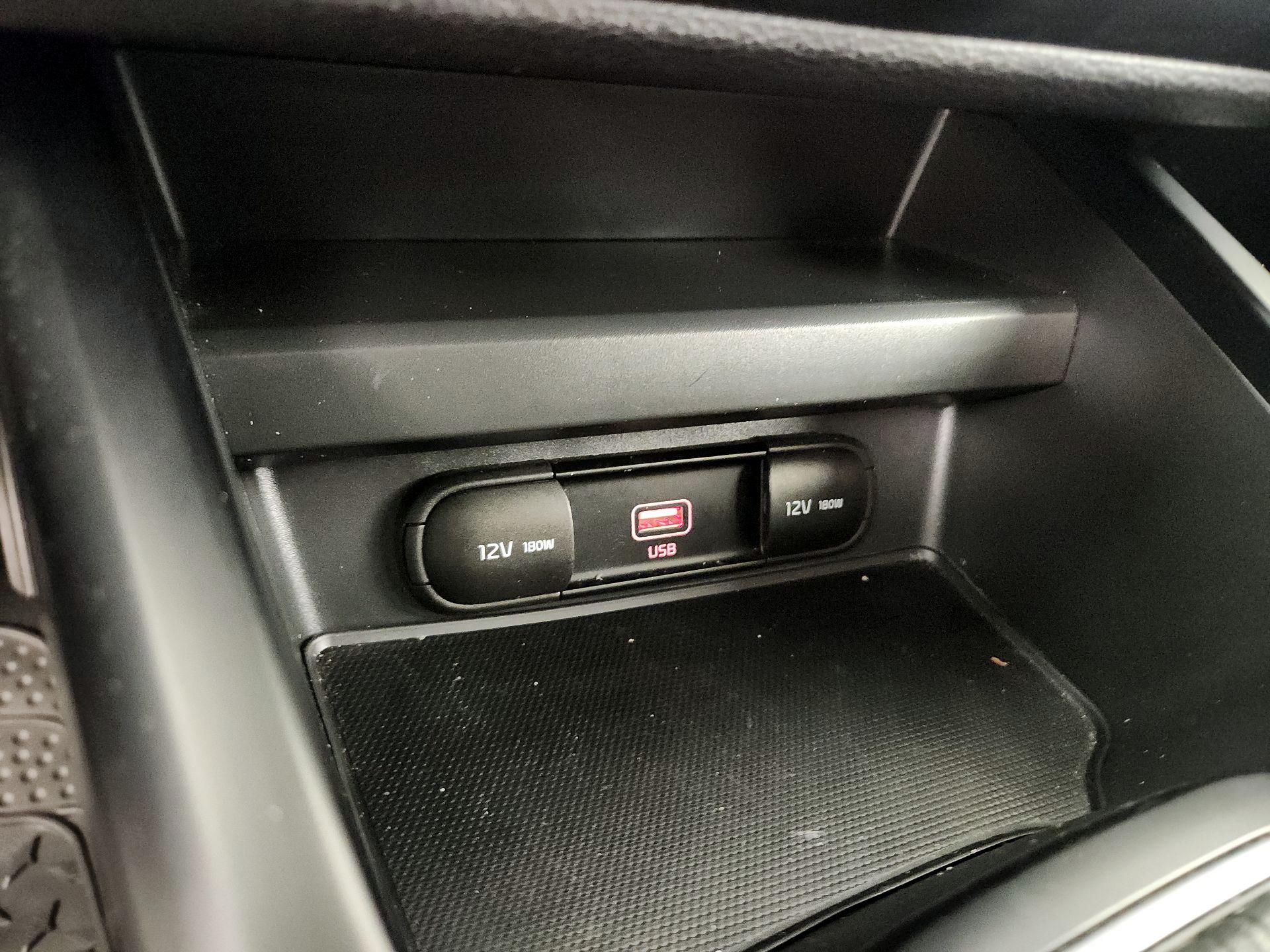 Thumbnail: 2020 Kia Soul - 18