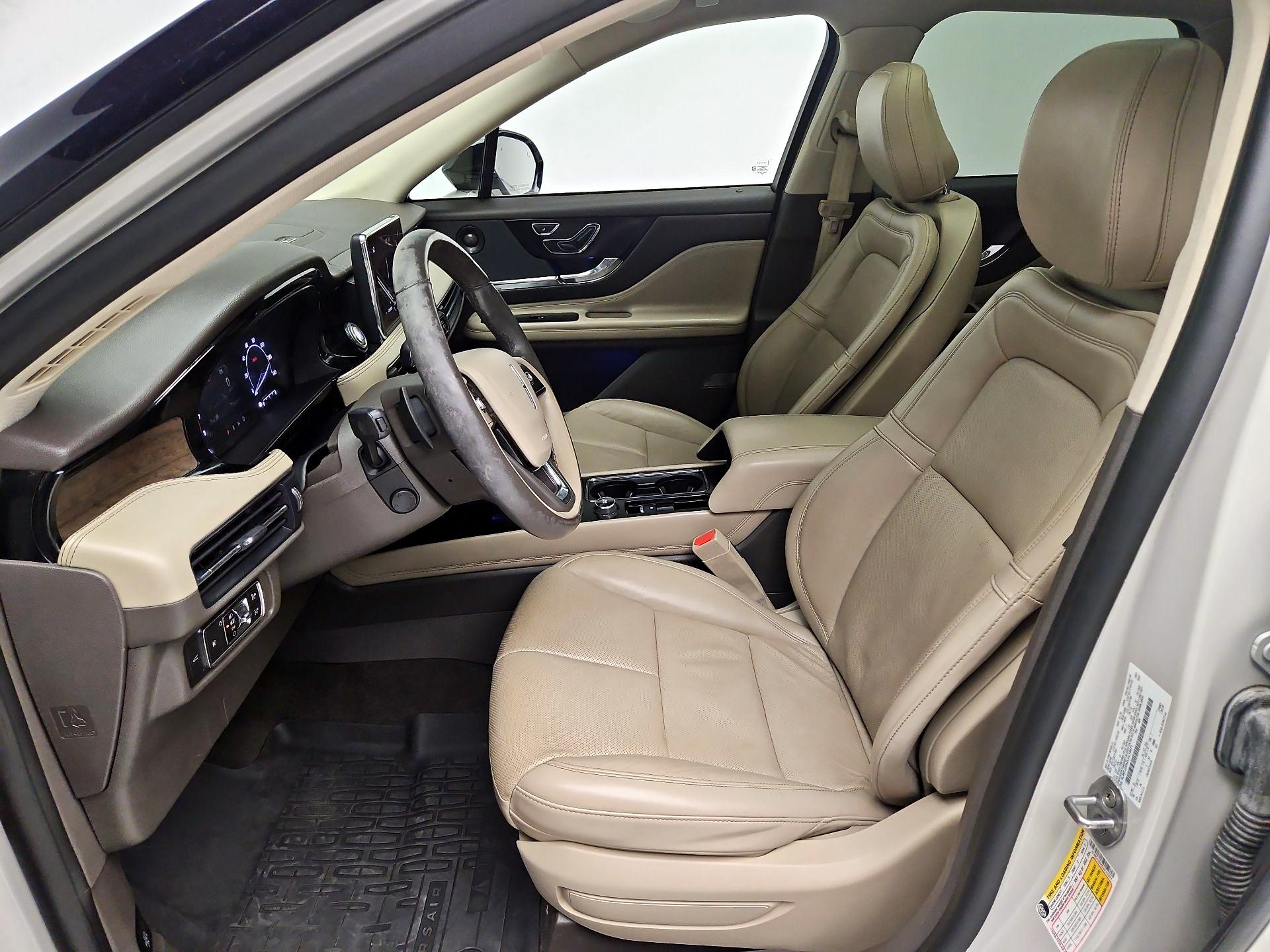 Thumbnail: 2020 Lincoln Corsair - 11