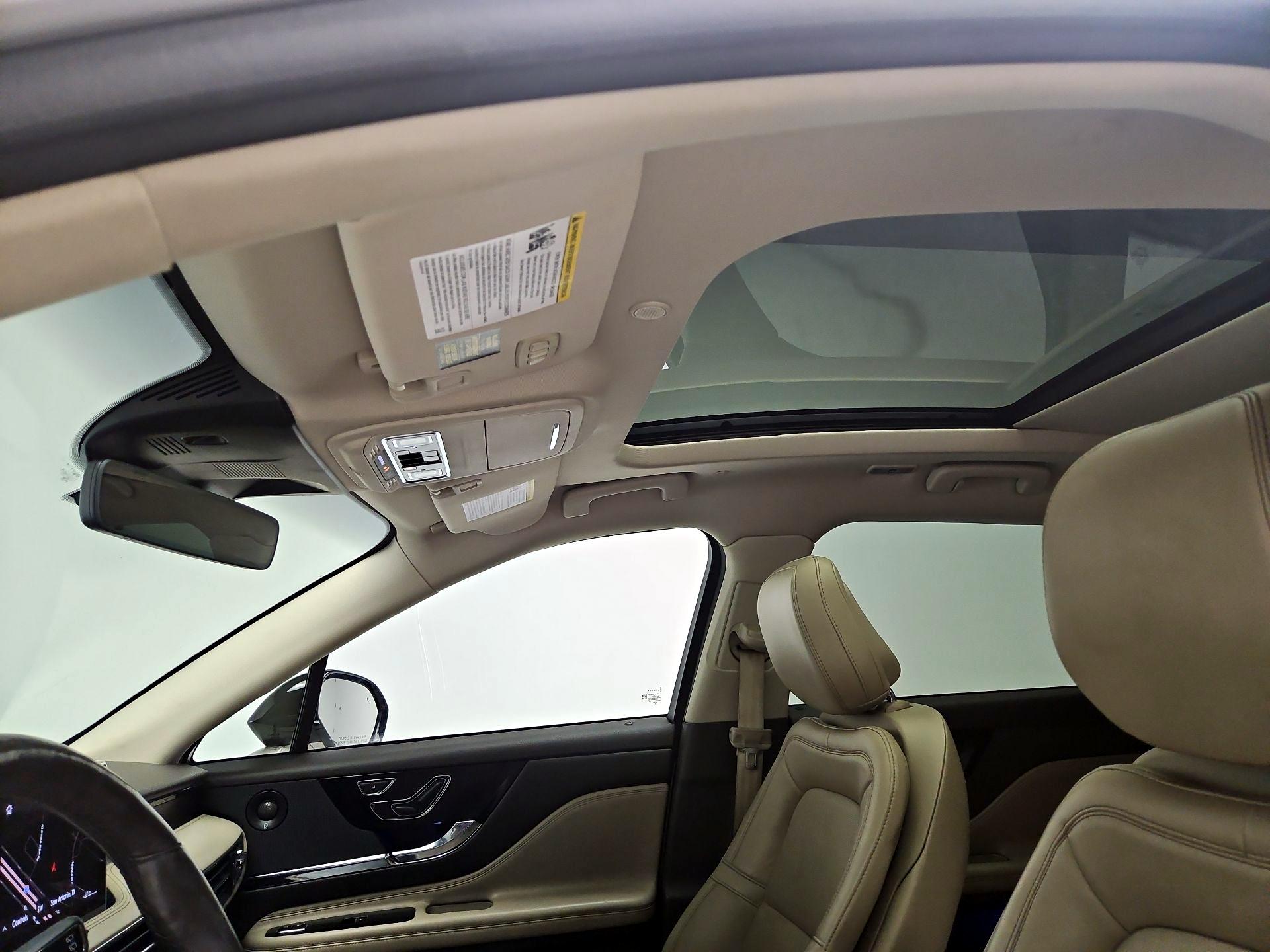 Thumbnail: 2020 Lincoln Corsair - 20