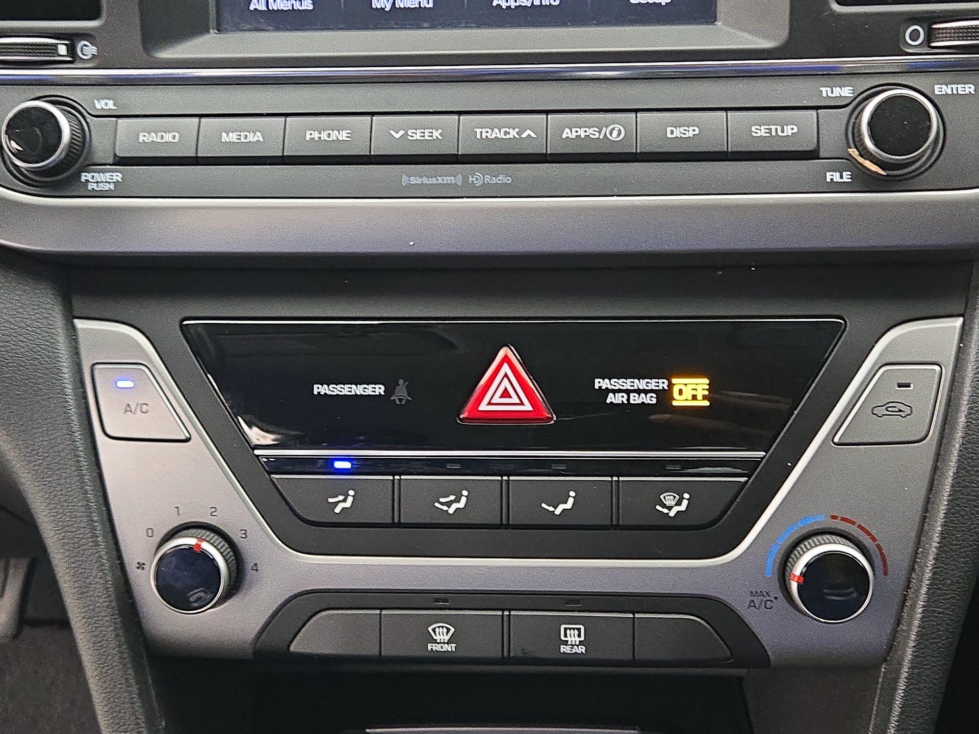 Thumbnail: 2018 Hyundai Elantra - 16