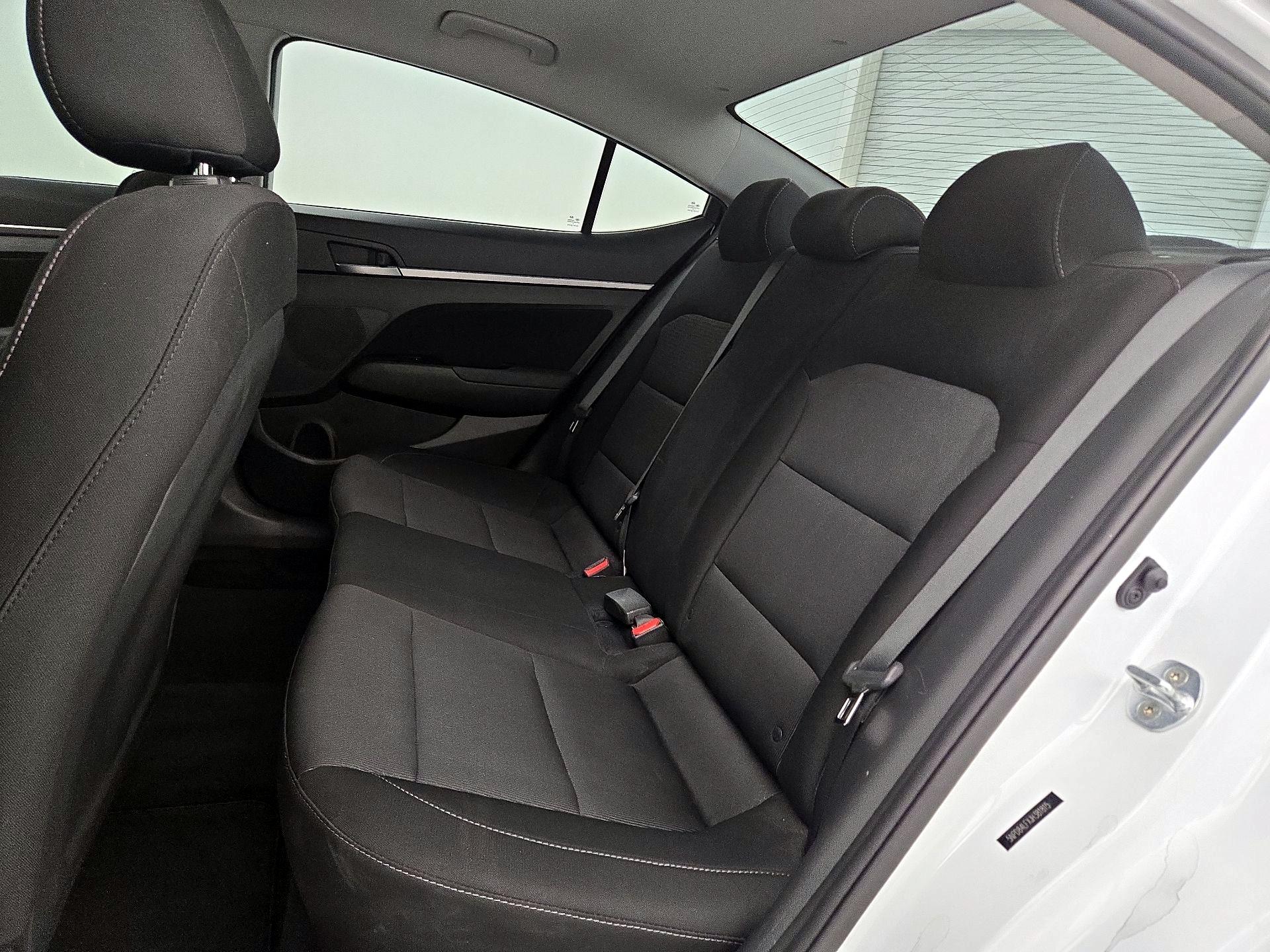 Thumbnail: 2018 Hyundai Elantra - 19