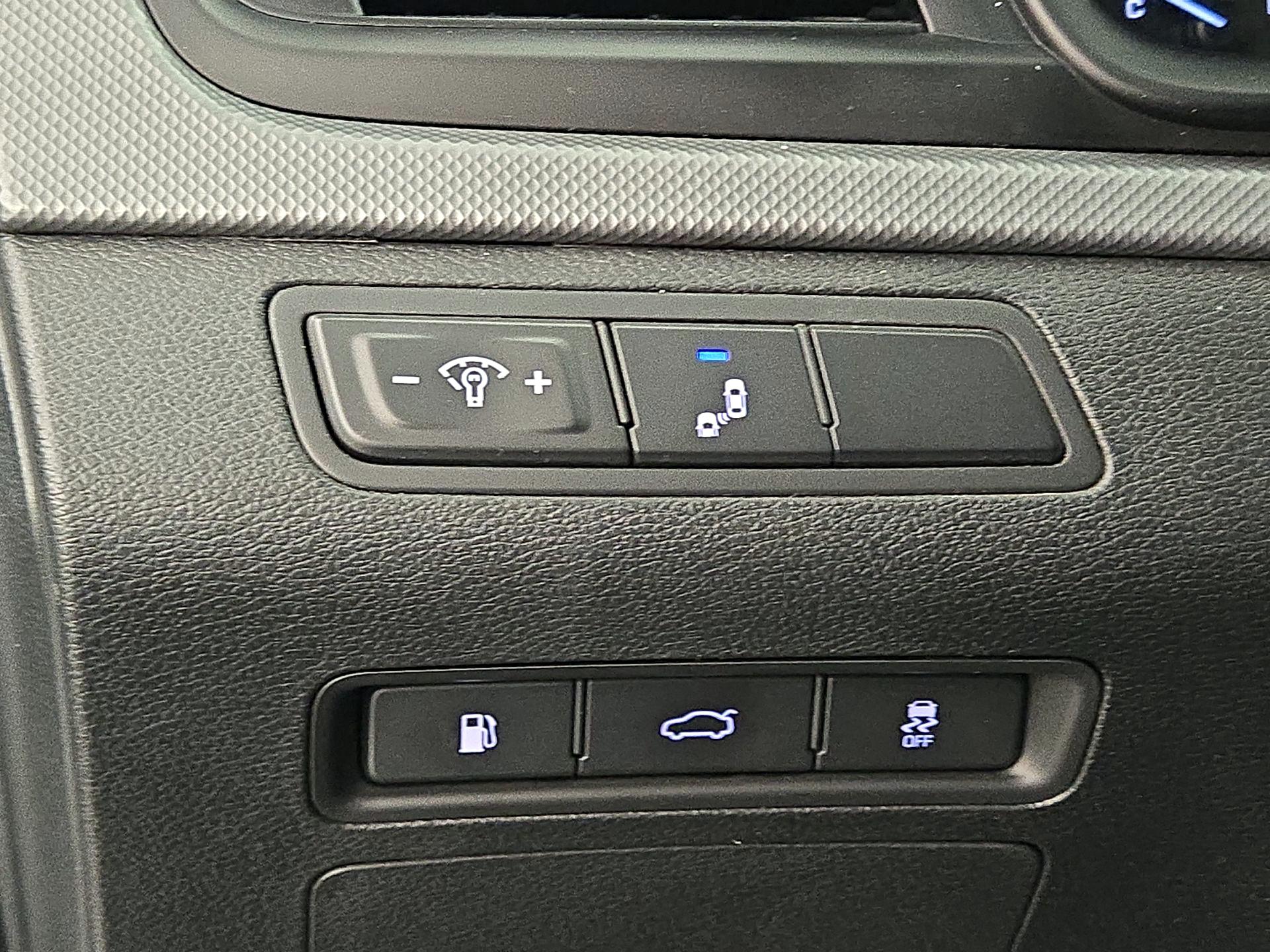 Thumbnail: 2018 Hyundai Sonata - 13