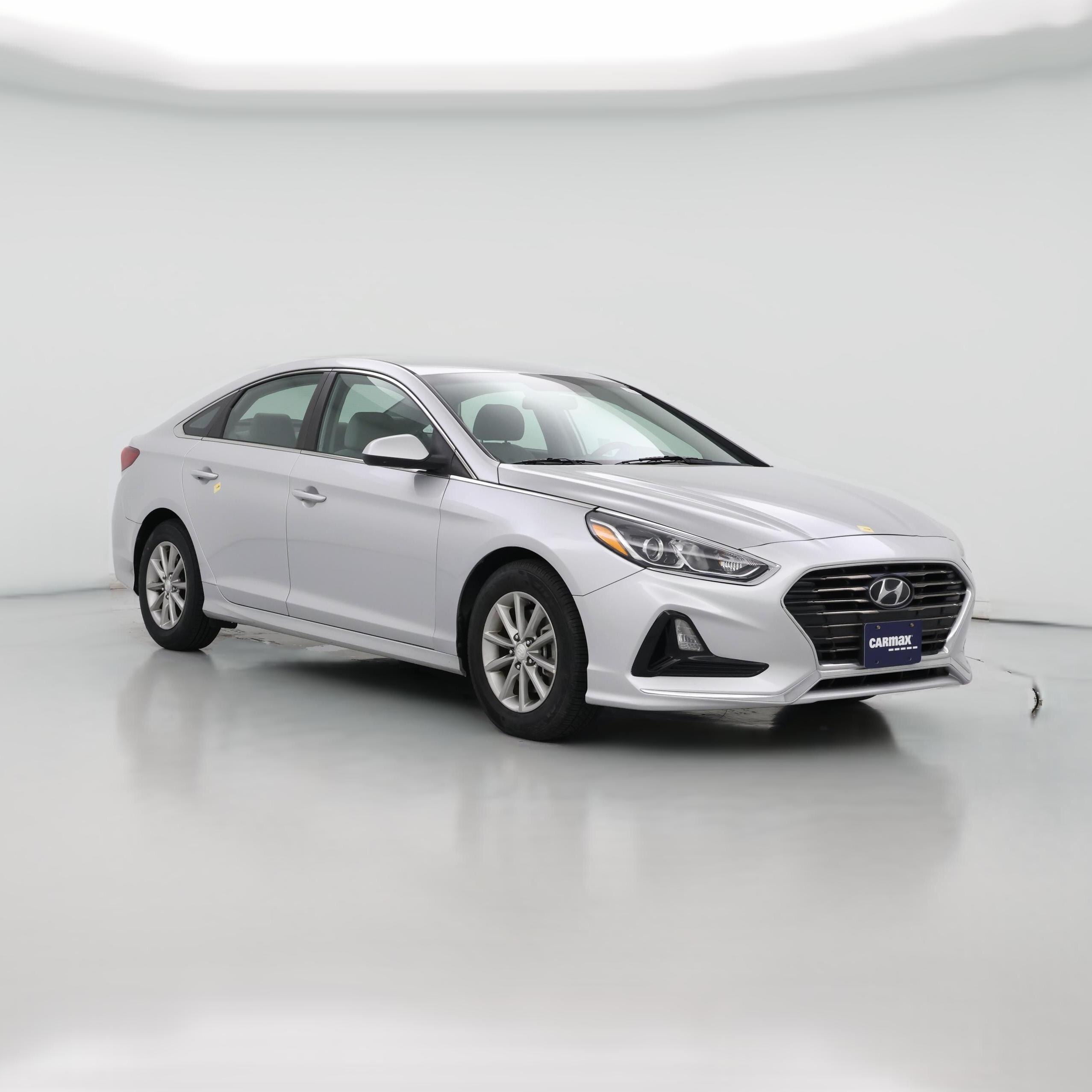 Thumbnail: 2019 Hyundai Sonata - 1