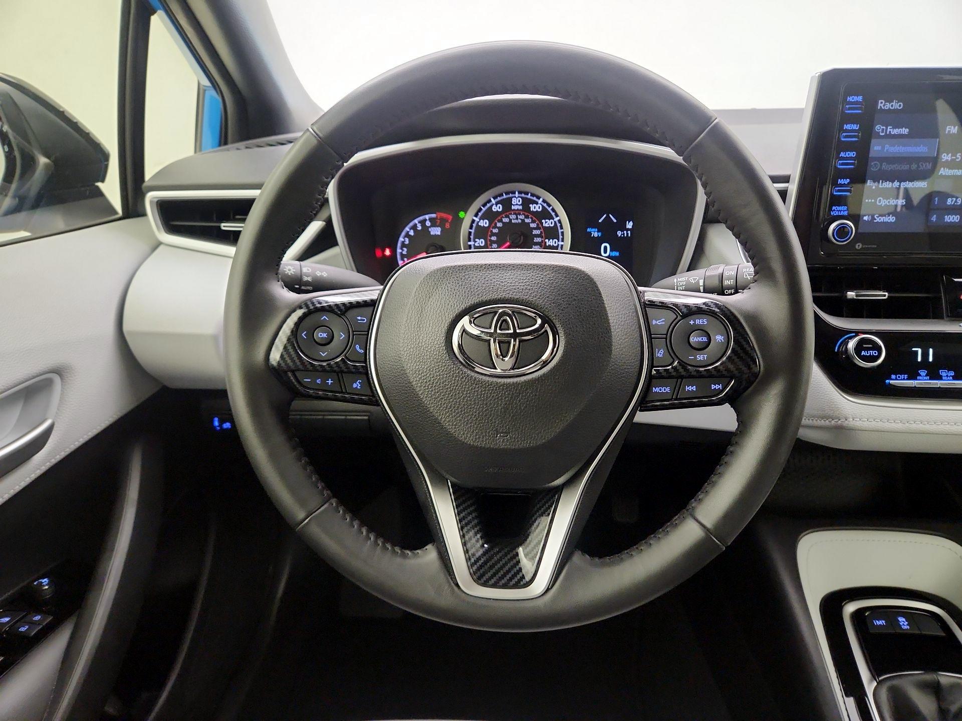 Thumbnail: 2022 Toyota Corolla - 10