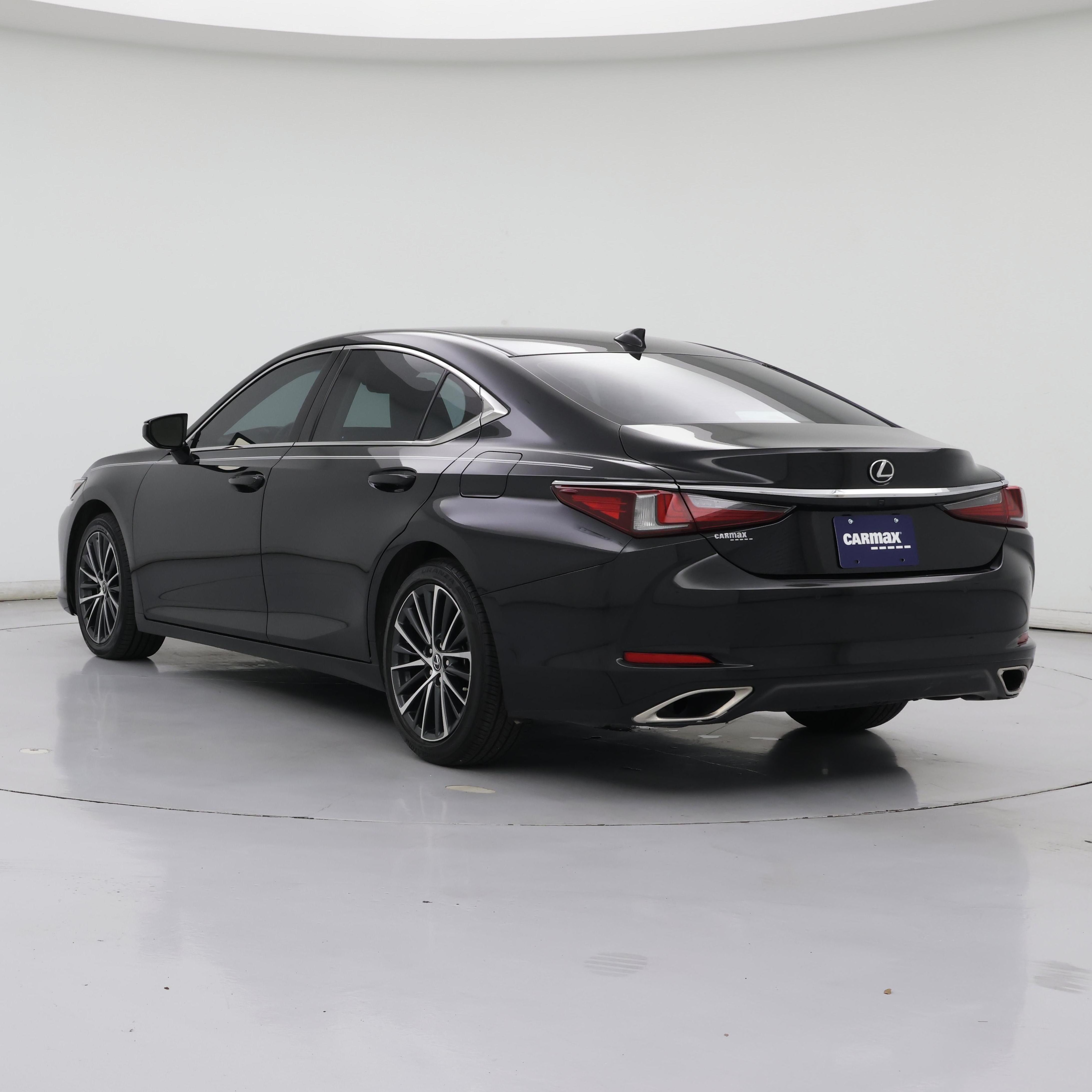 Thumbnail: 2022 Lexus ES - 2