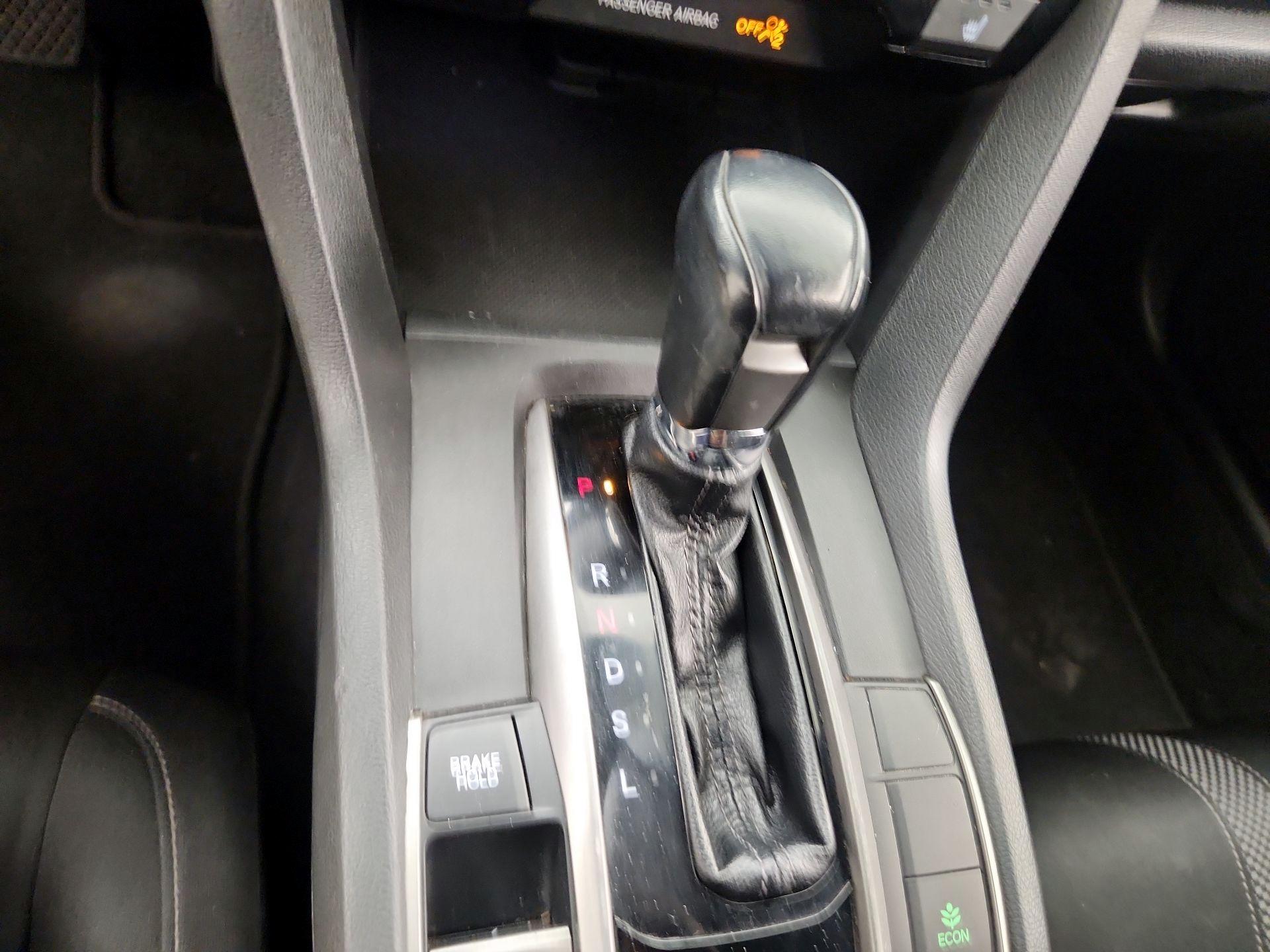 Thumbnail: 2020 Honda Civic - 17