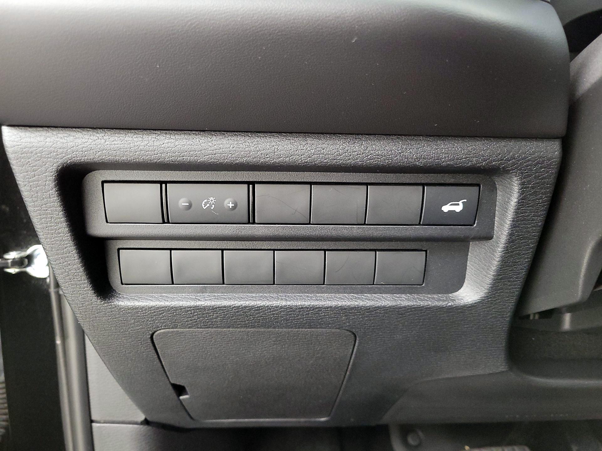 Thumbnail: 2024 Mitsubishi Outlander - 13