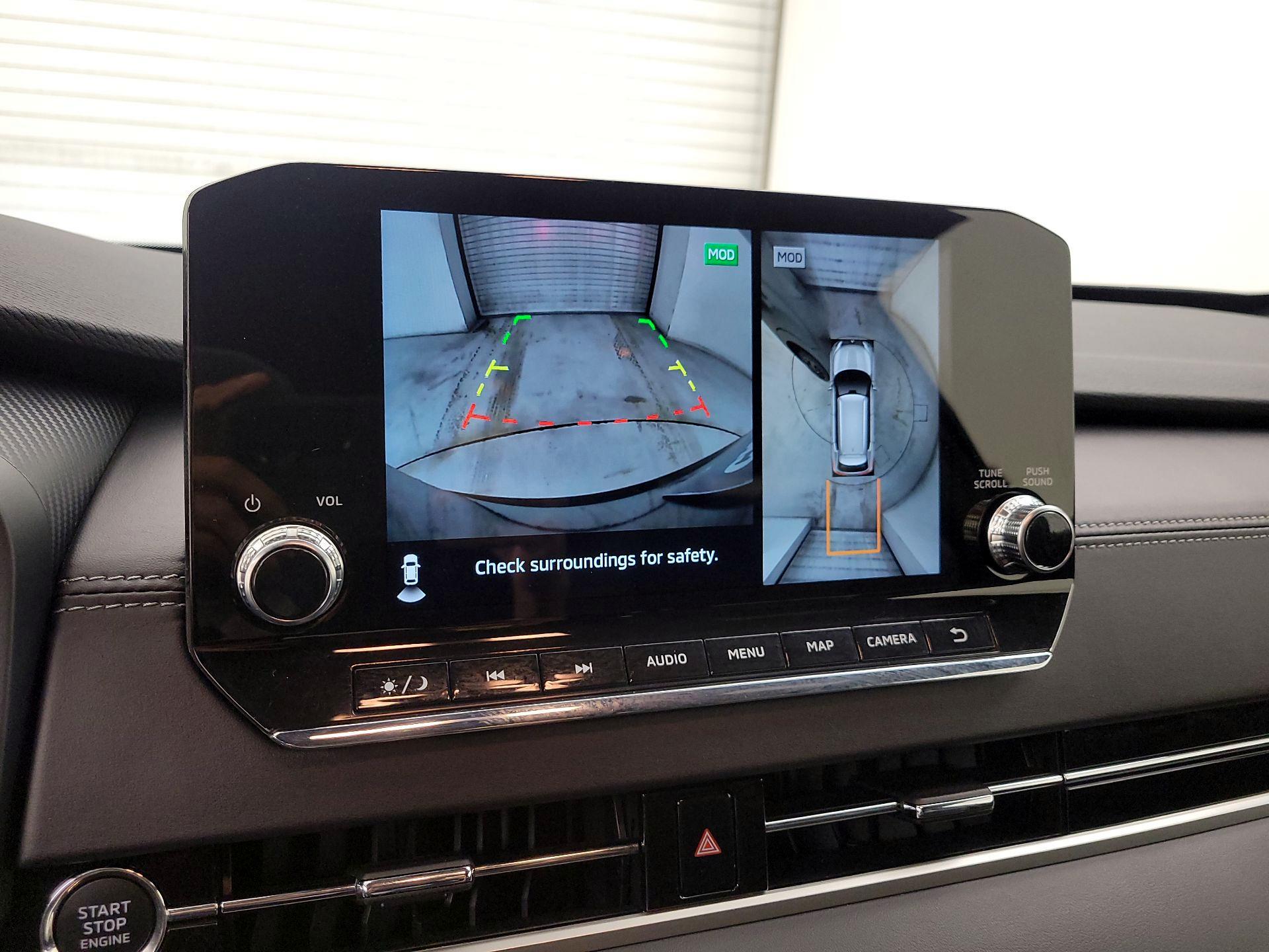 Thumbnail: 2024 Mitsubishi Outlander - 15