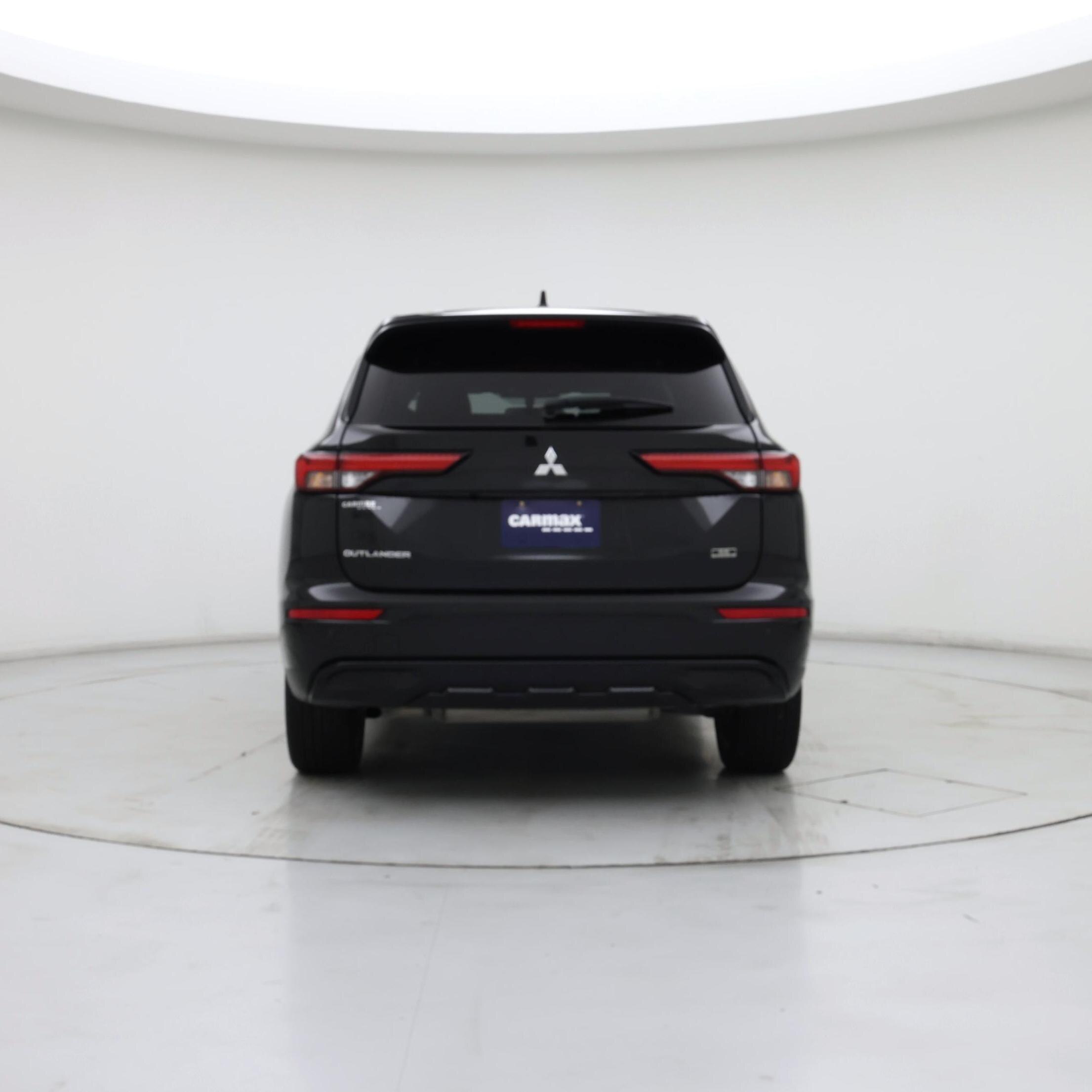 Thumbnail: 2024 Mitsubishi Outlander - 6