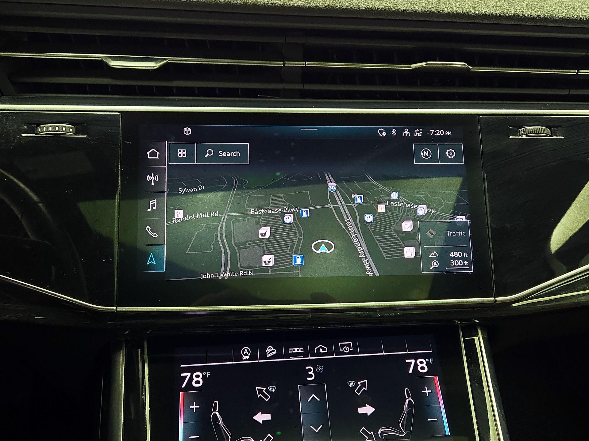 Thumbnail: 2022 Audi Q7 - 14