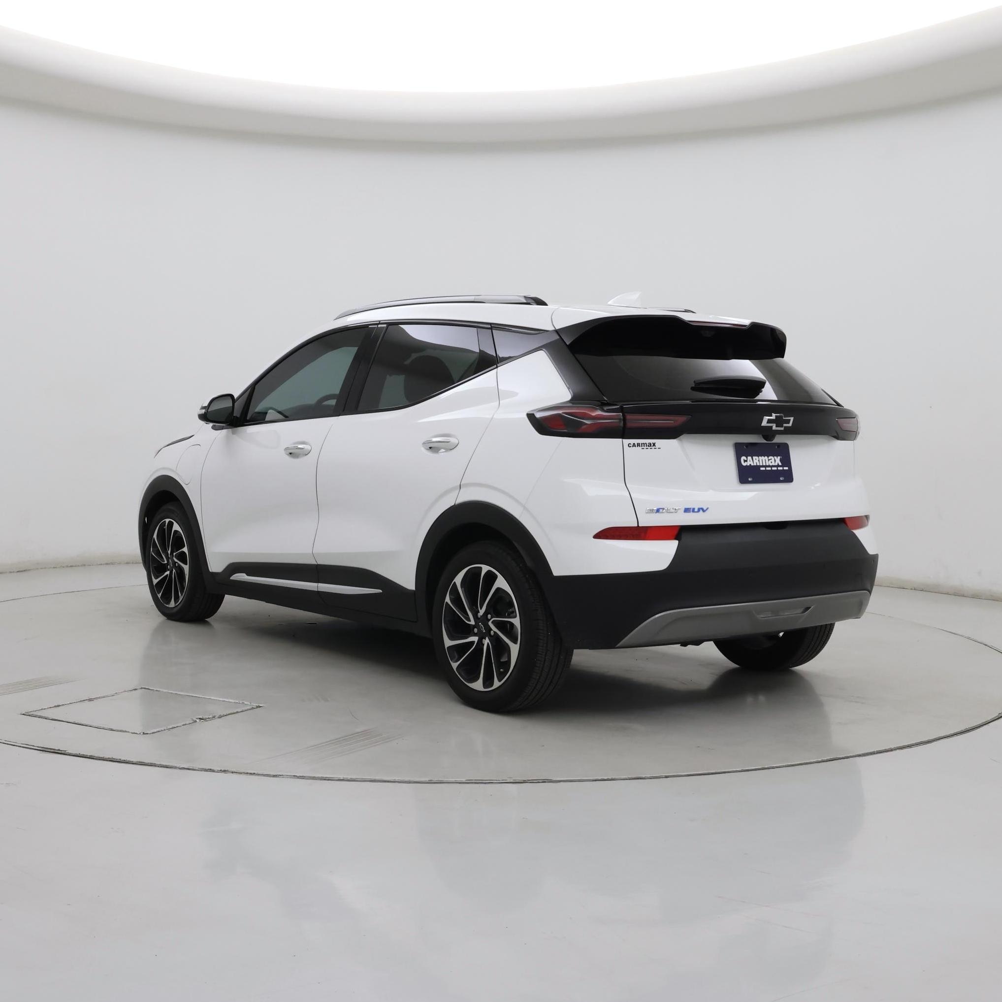 Thumbnail: 2023 Chevrolet Bolt EUV - 2