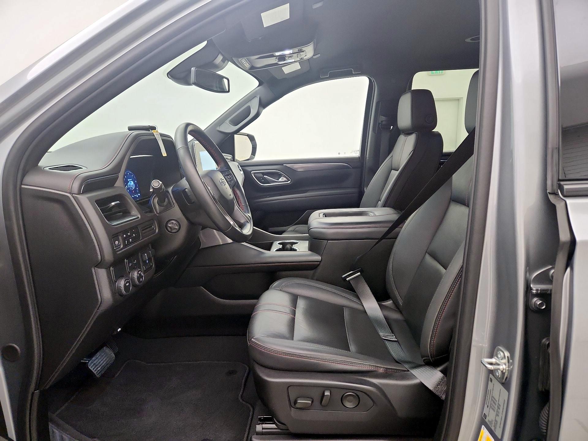 Thumbnail: 2023 Chevrolet Tahoe - 11