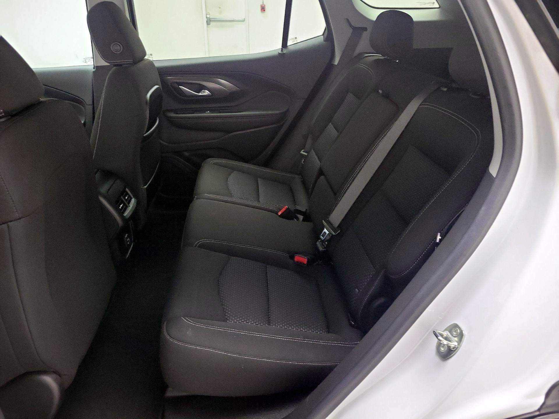 Thumbnail: 2022 GMC Terrain - 19