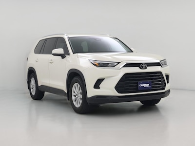 White 2024 Toyota Grand Highlander XLE