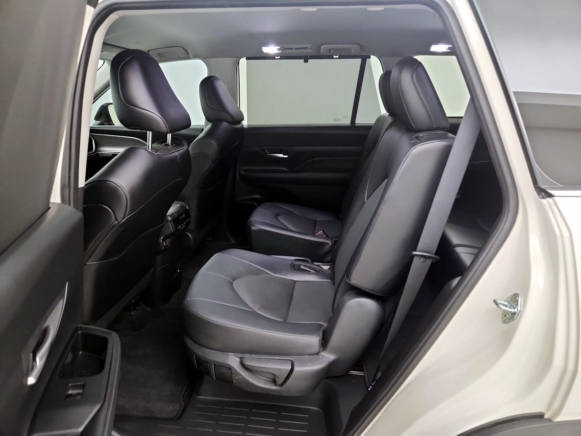 Thumbnail: 2024 Toyota Grand Highlander - 19