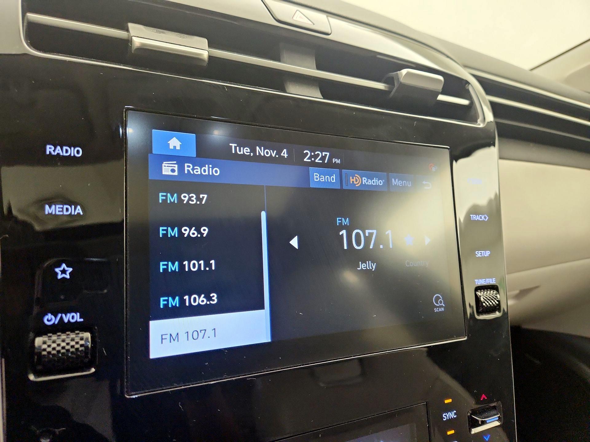 Thumbnail: 2022 Hyundai Tucson - 15