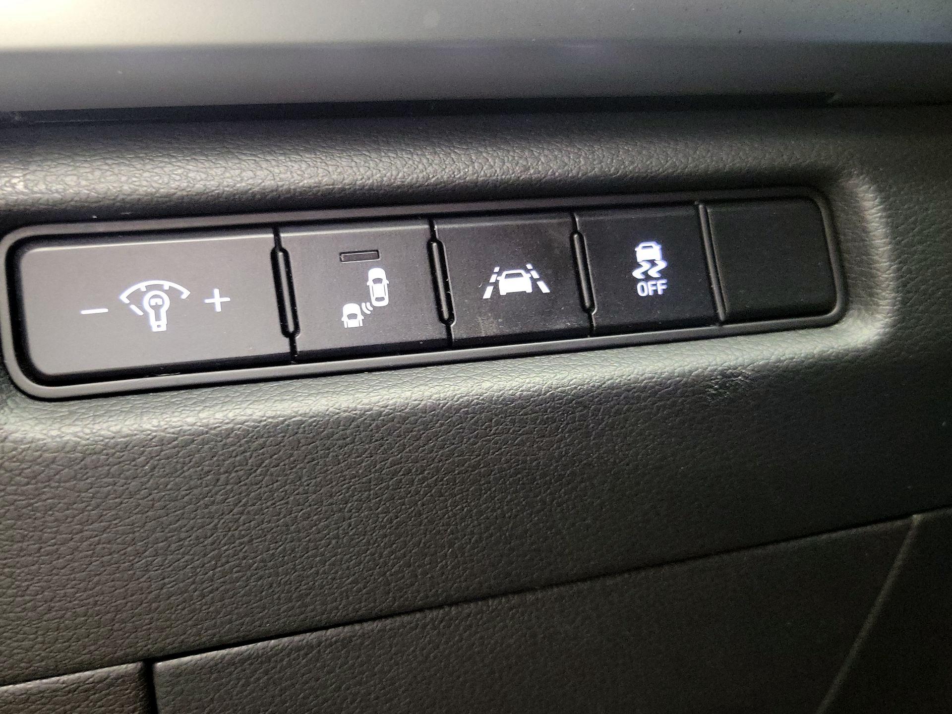 Thumbnail: 2021 Kia Telluride - 13