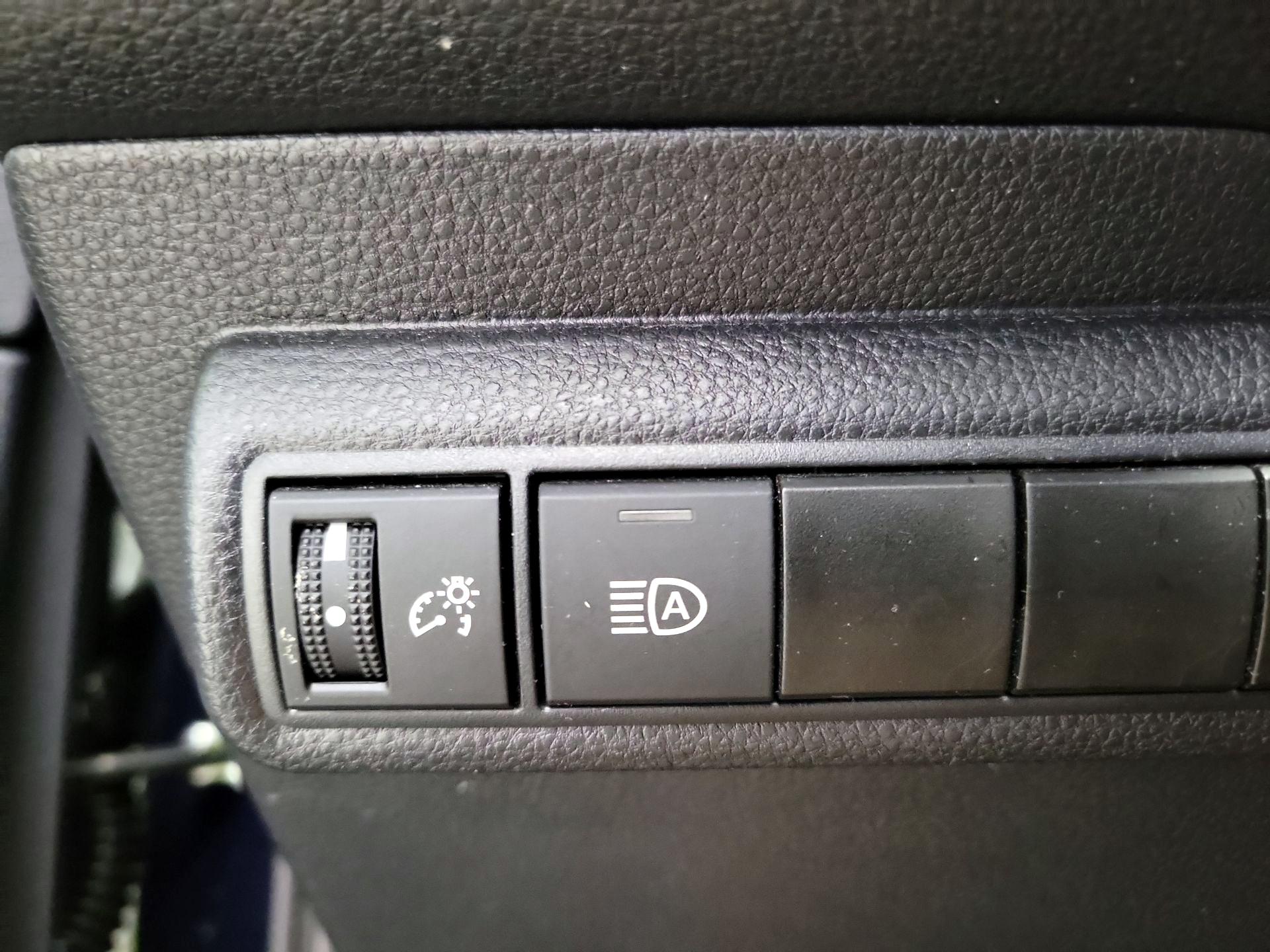 Thumbnail: 2024 Toyota Corolla - 13