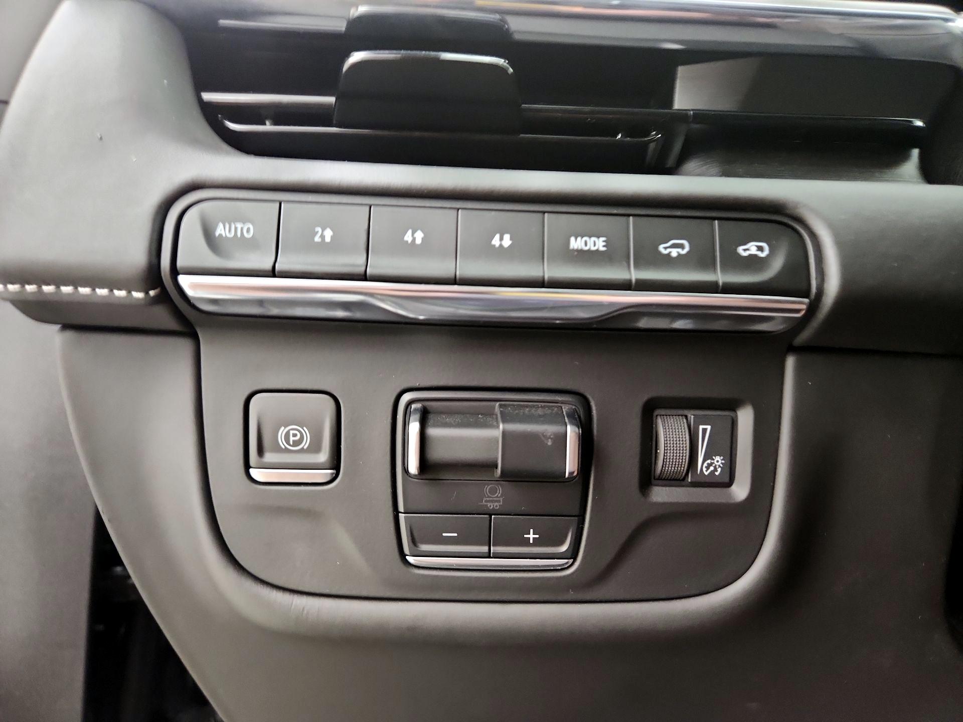 Thumbnail: 2024 Cadillac Escalade - 13