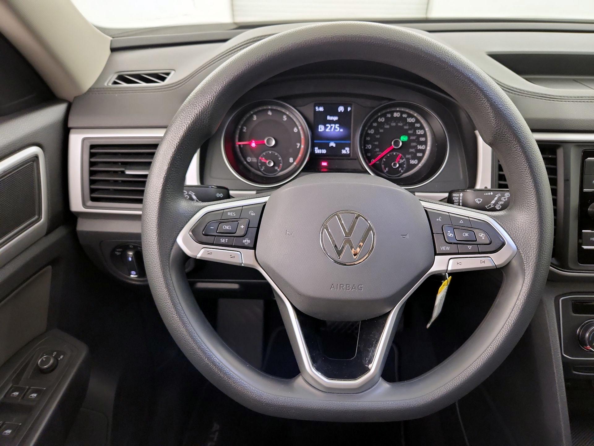 Thumbnail: 2021 Volkswagen Atlas - 10