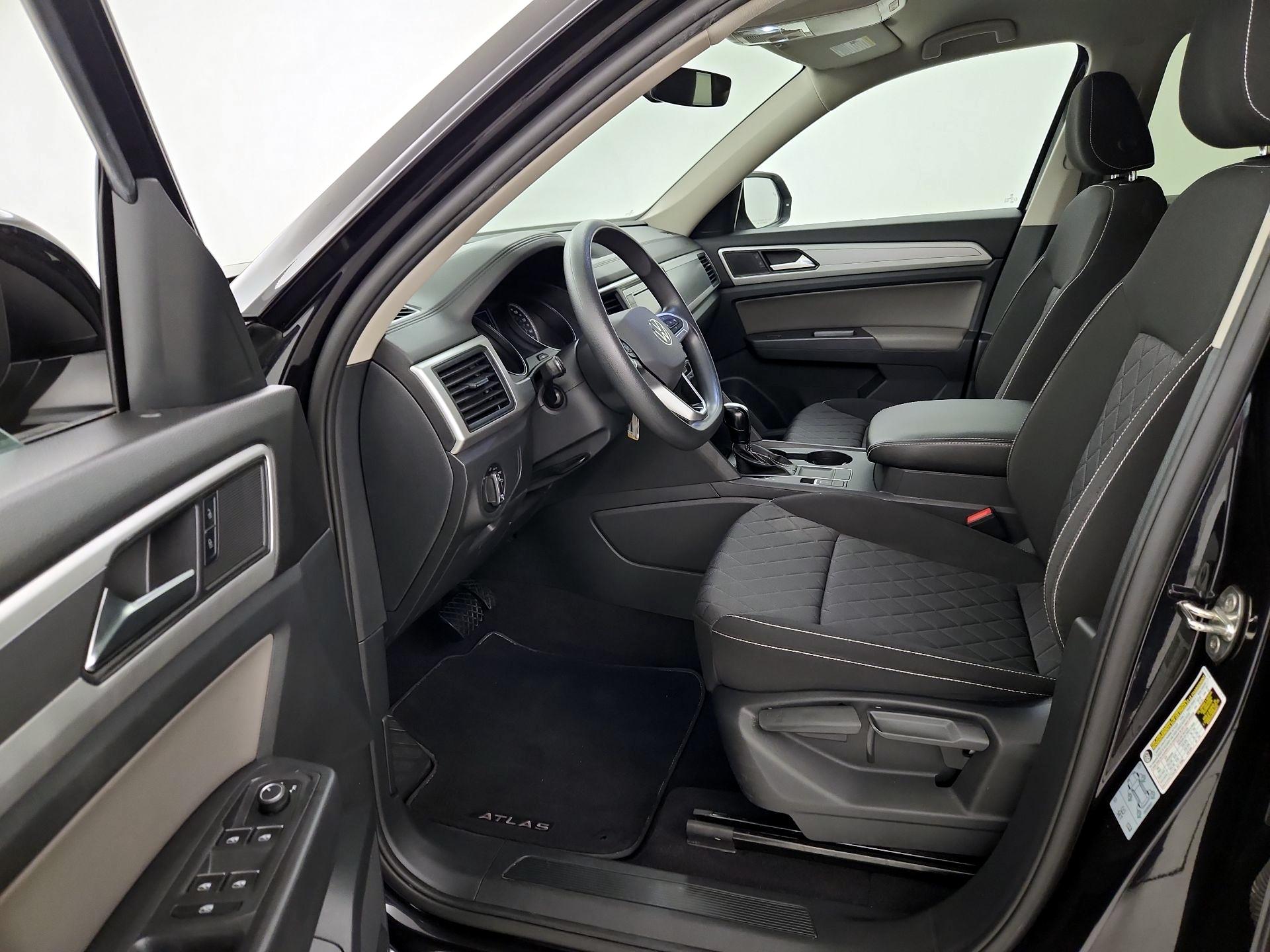 Thumbnail: 2021 Volkswagen Atlas - 11