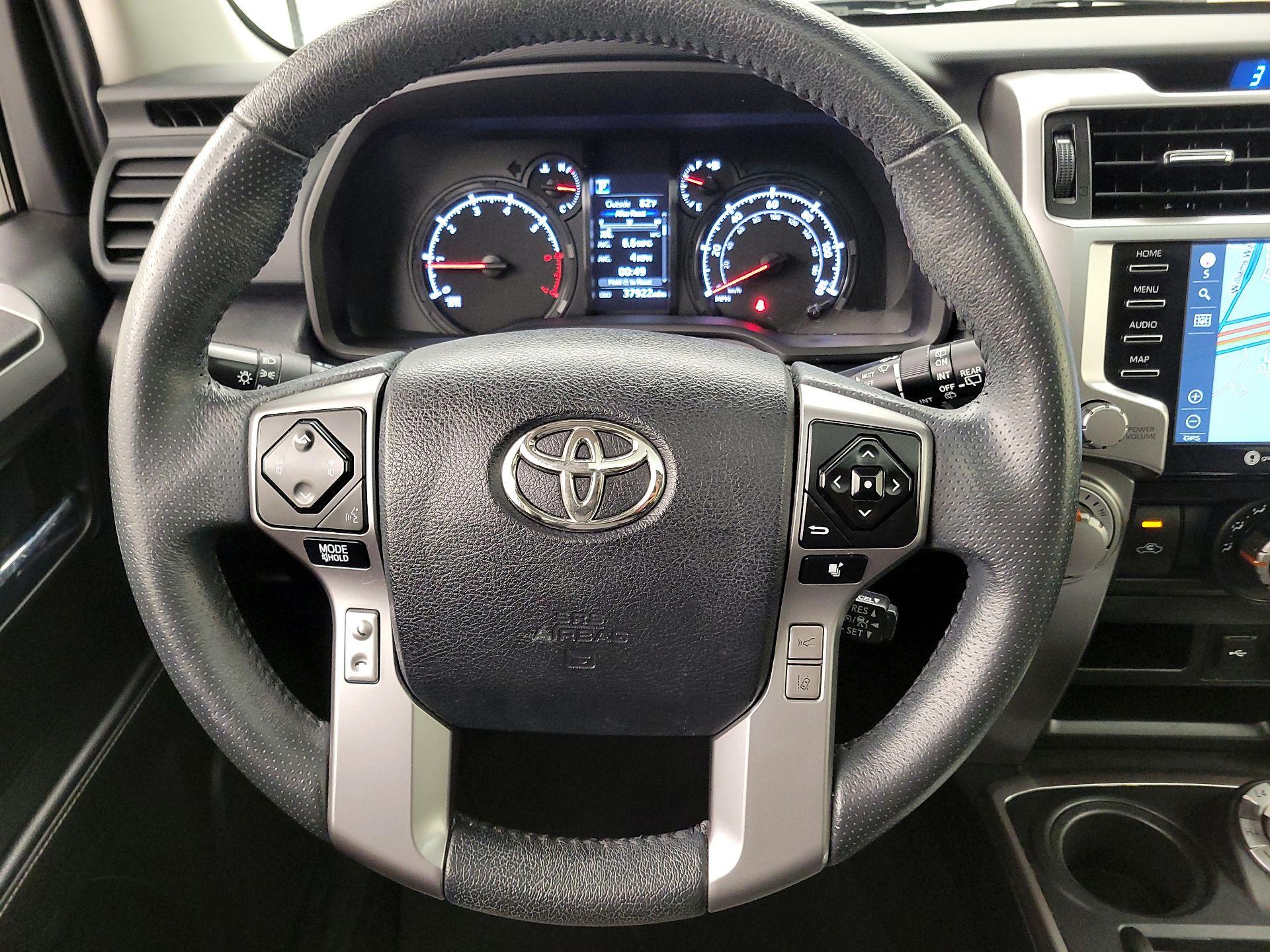 Thumbnail: 2022 Toyota 4Runner - 10