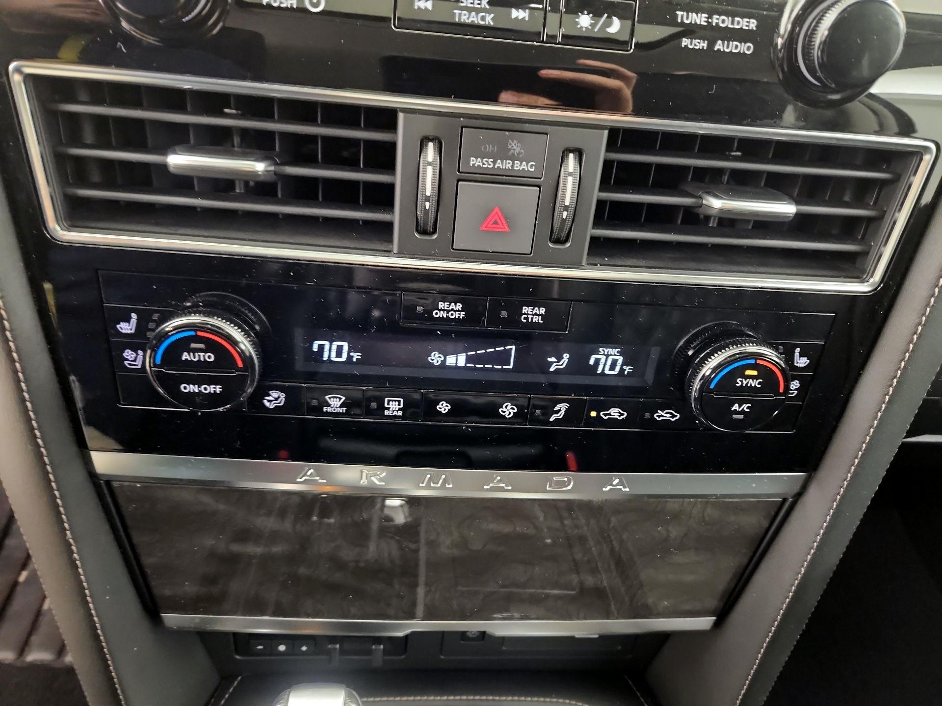 Thumbnail: 2022 Nissan Armada - 16