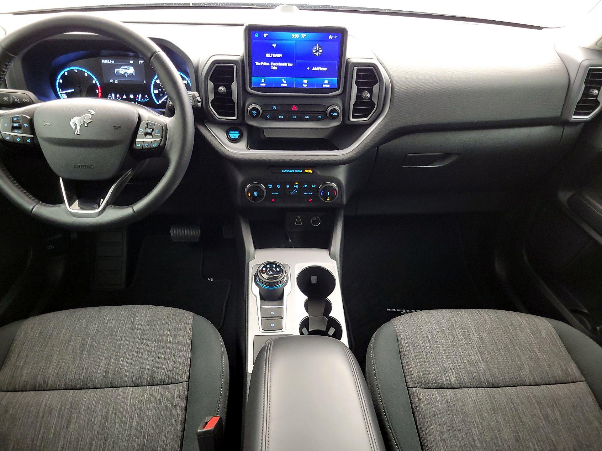 Thumbnail: 2023 Ford Bronco Sport - 9