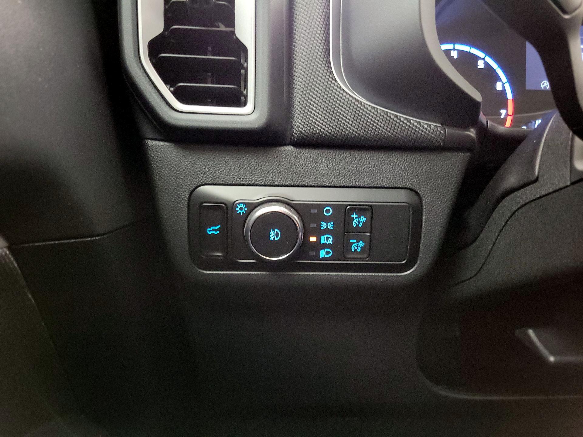 Thumbnail: 2023 Ford Bronco Sport - 13