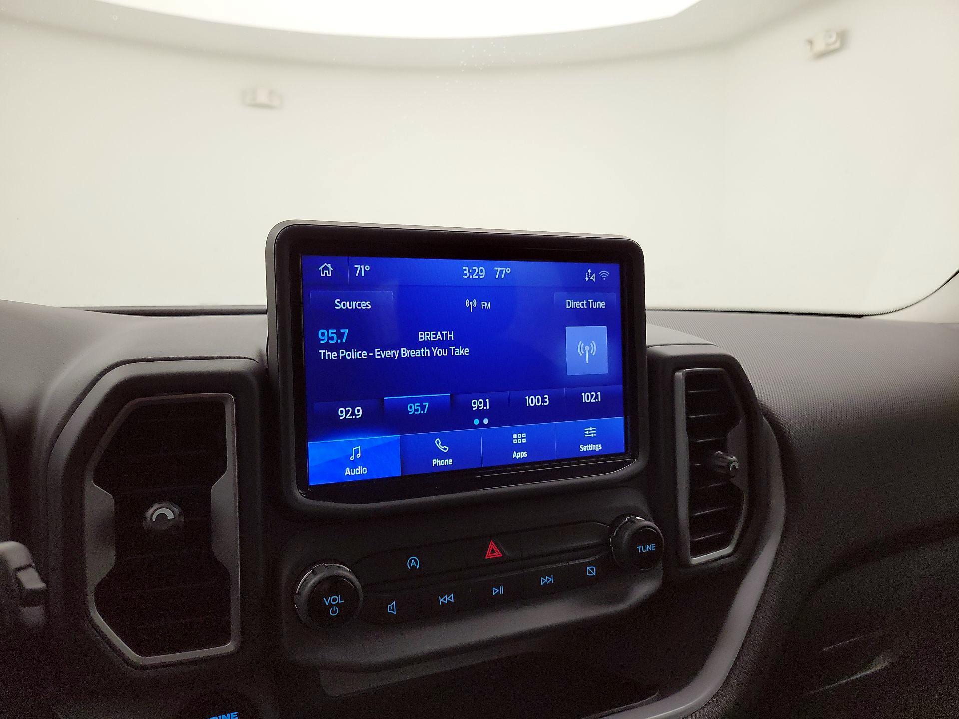 Thumbnail: 2023 Ford Bronco Sport - 15