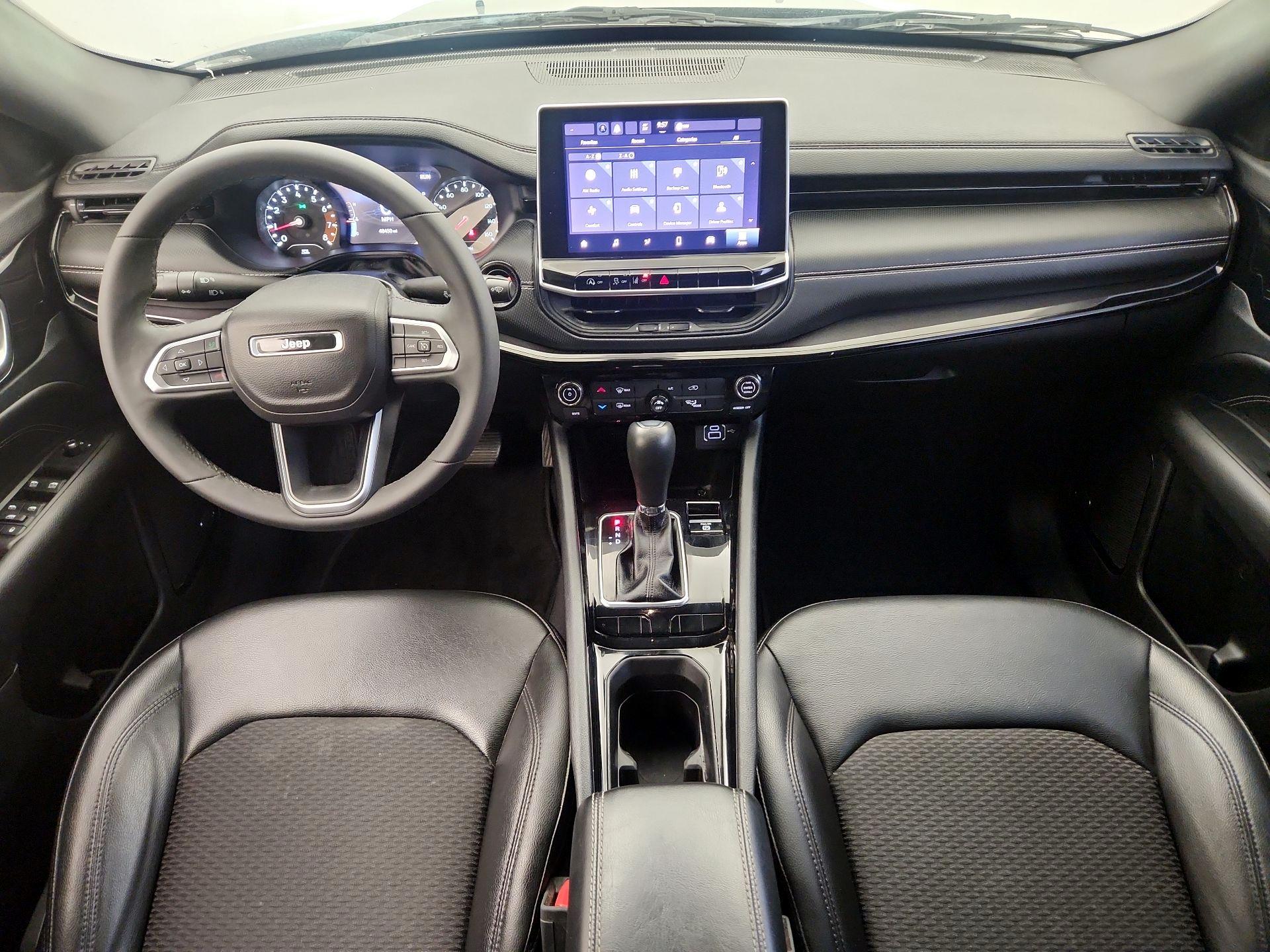 Thumbnail: 2022 Jeep Compass - 9