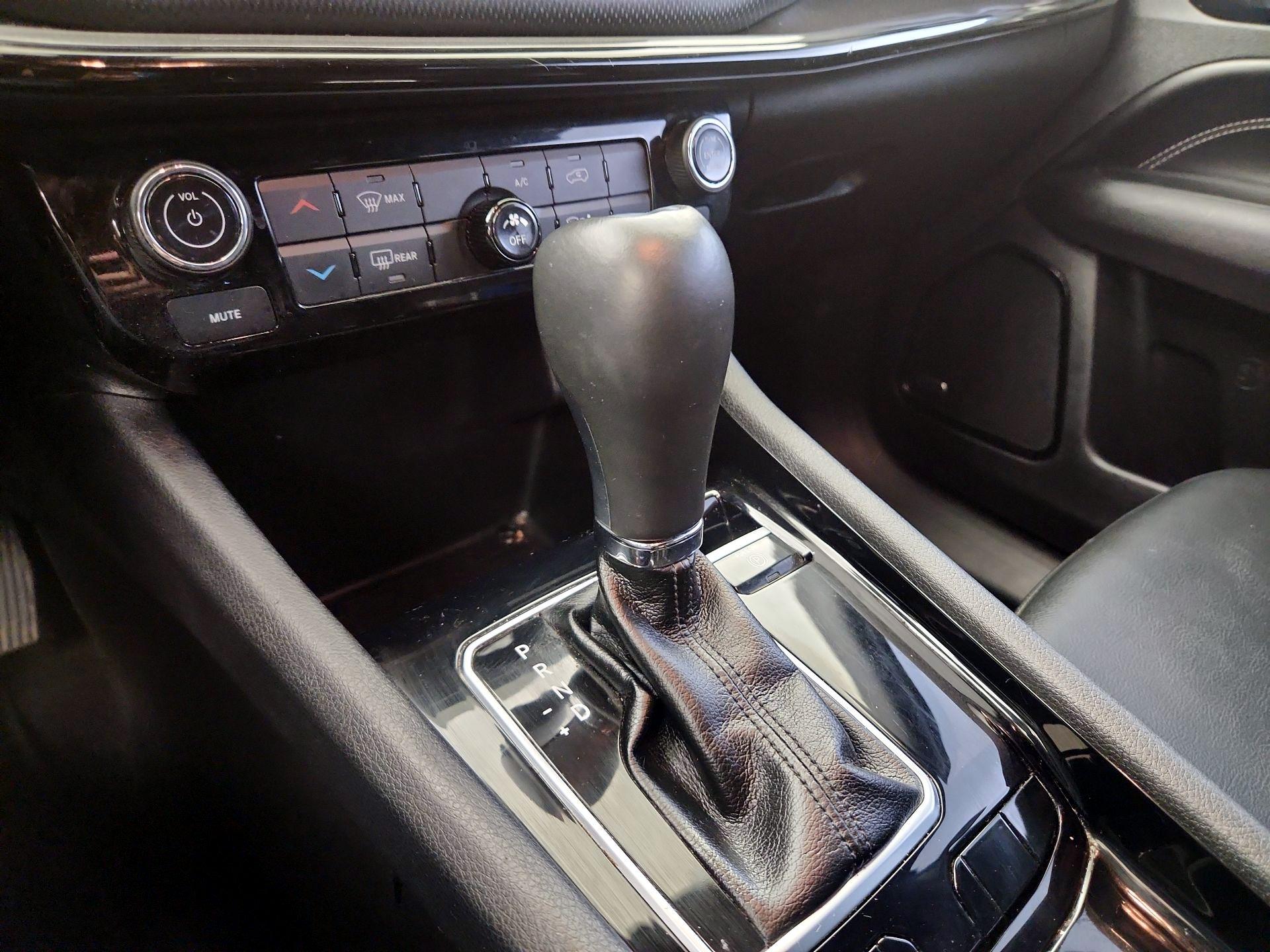 Thumbnail: 2022 Jeep Compass - 15