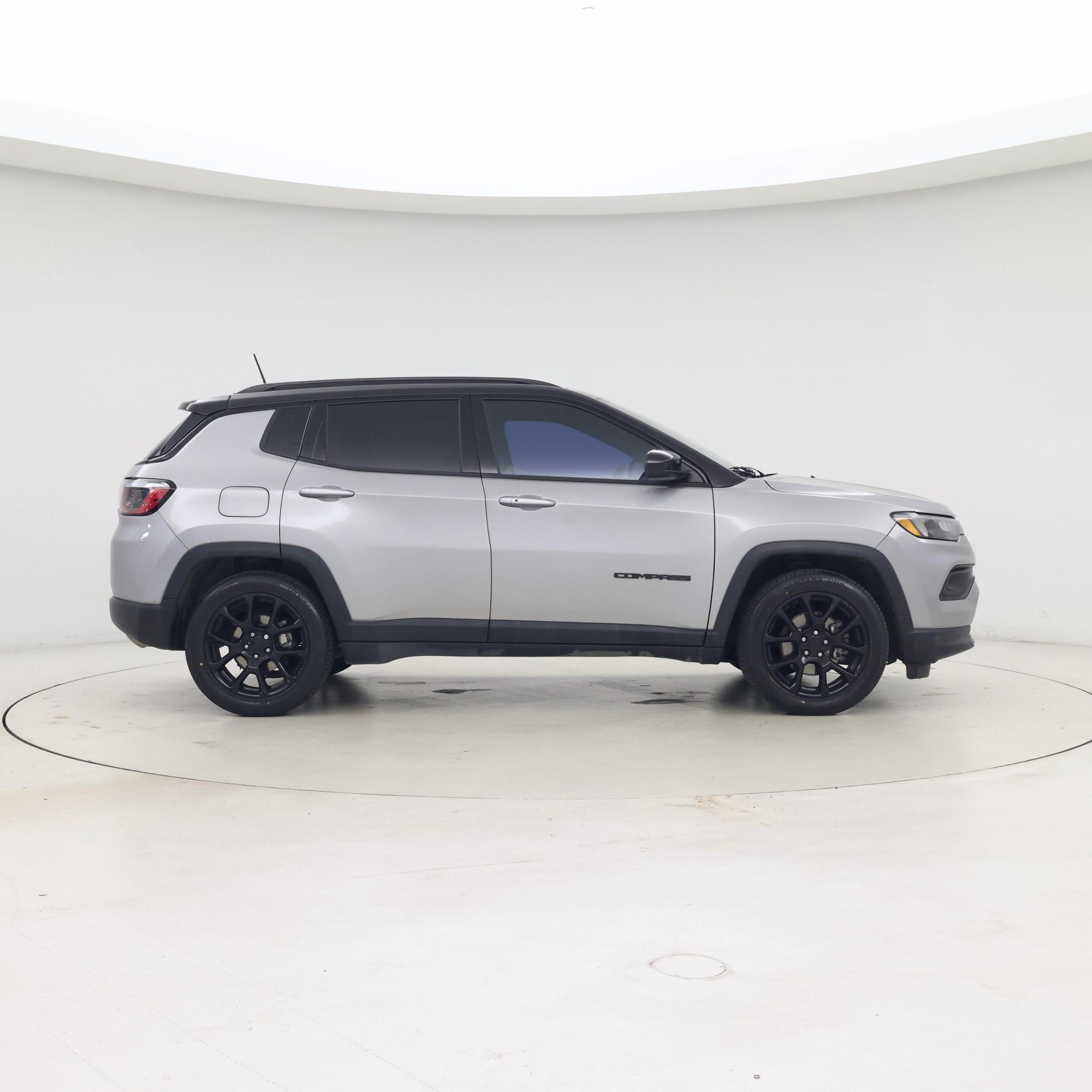 Thumbnail: 2022 Jeep Compass - 7