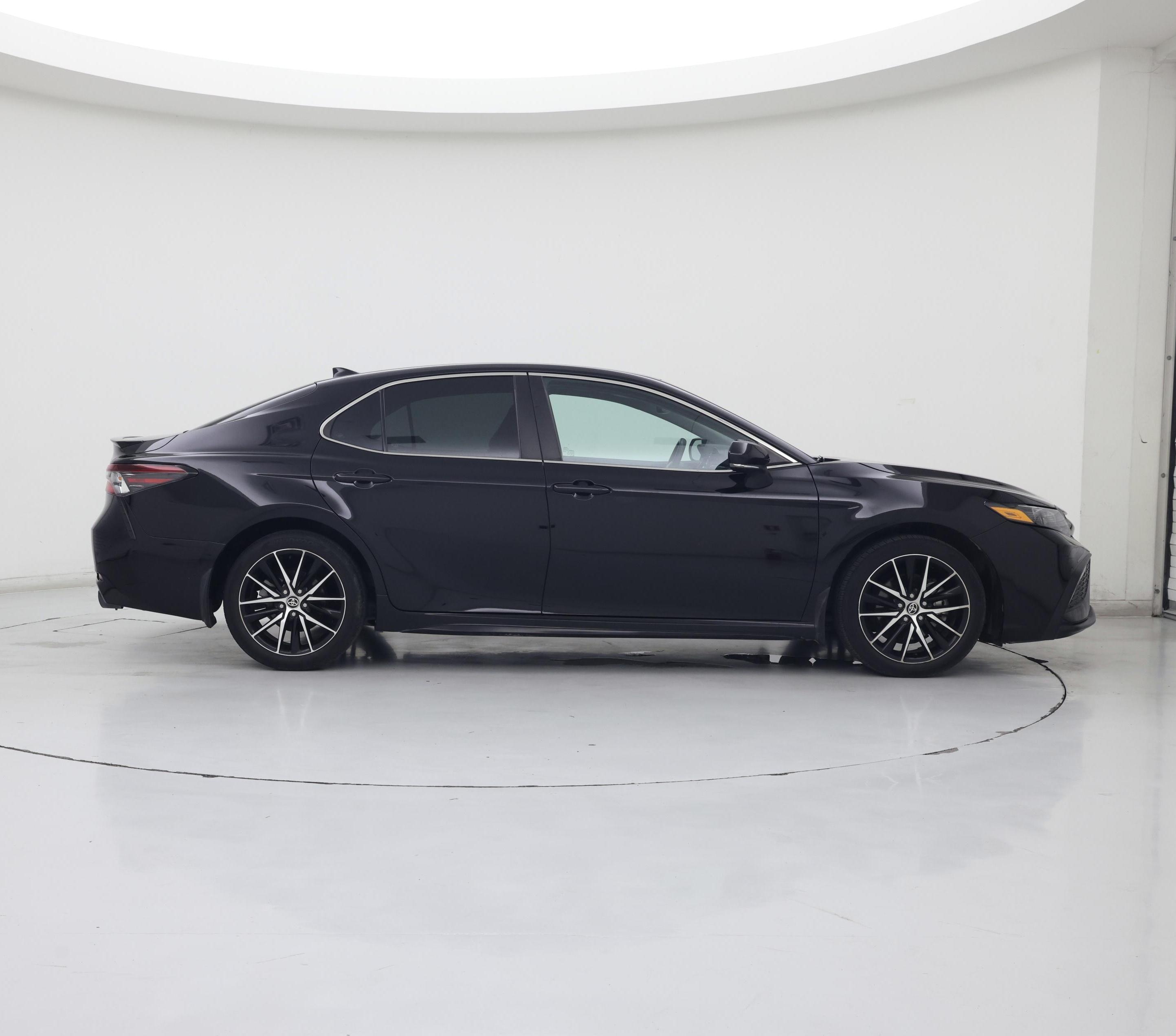 Thumbnail: 2023 Toyota Camry - 7