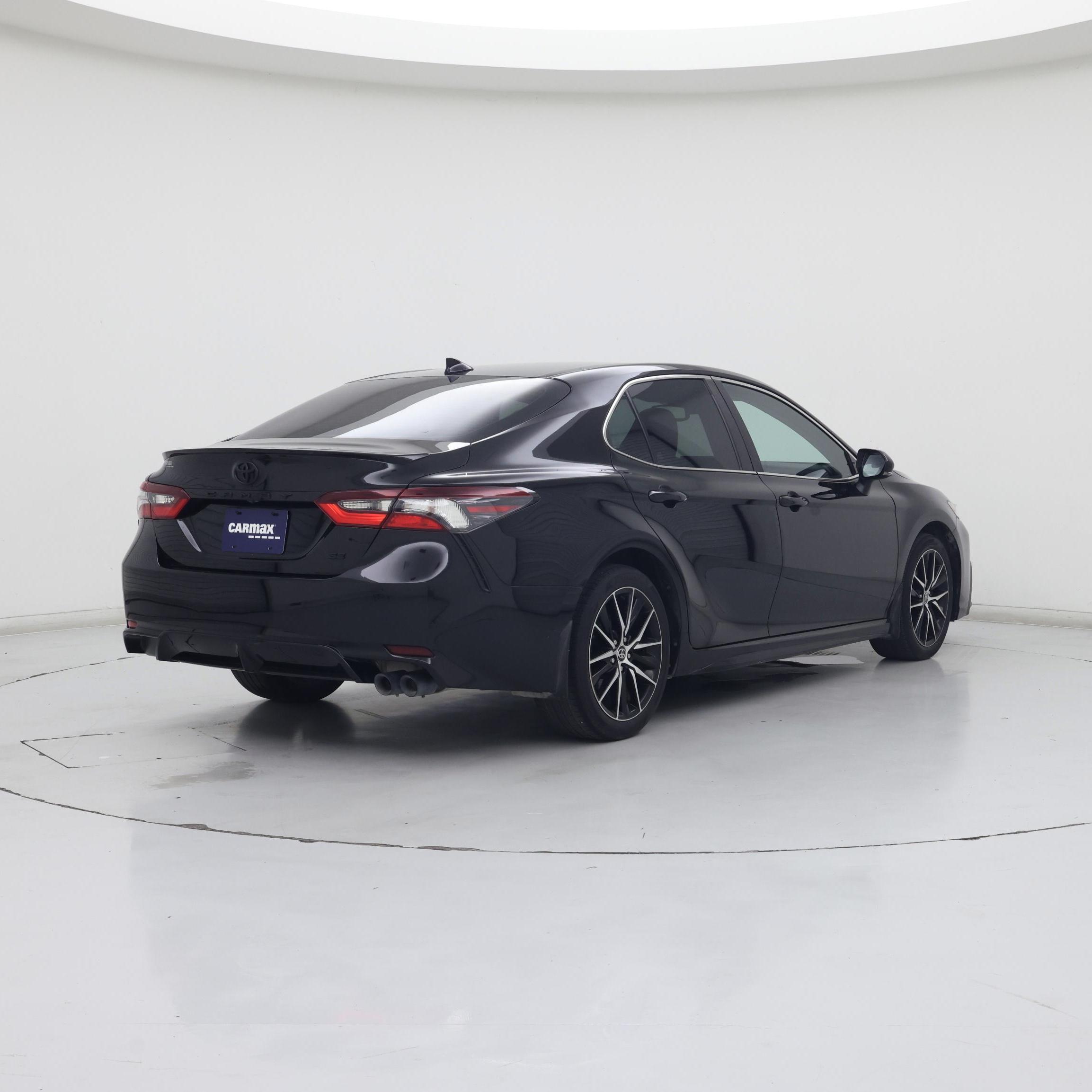 Thumbnail: 2023 Toyota Camry - 8