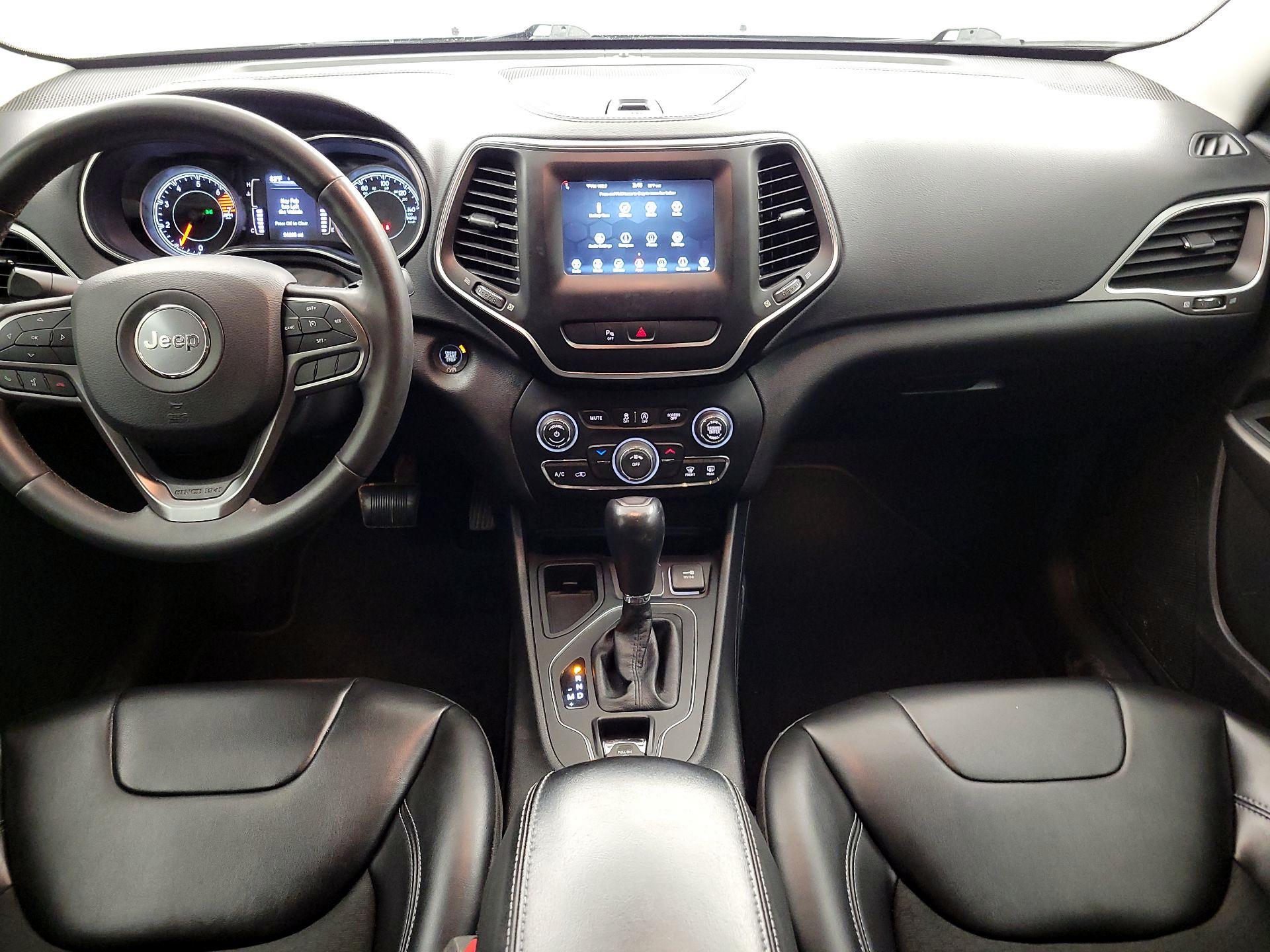 Thumbnail: 2020 Jeep Cherokee - 9