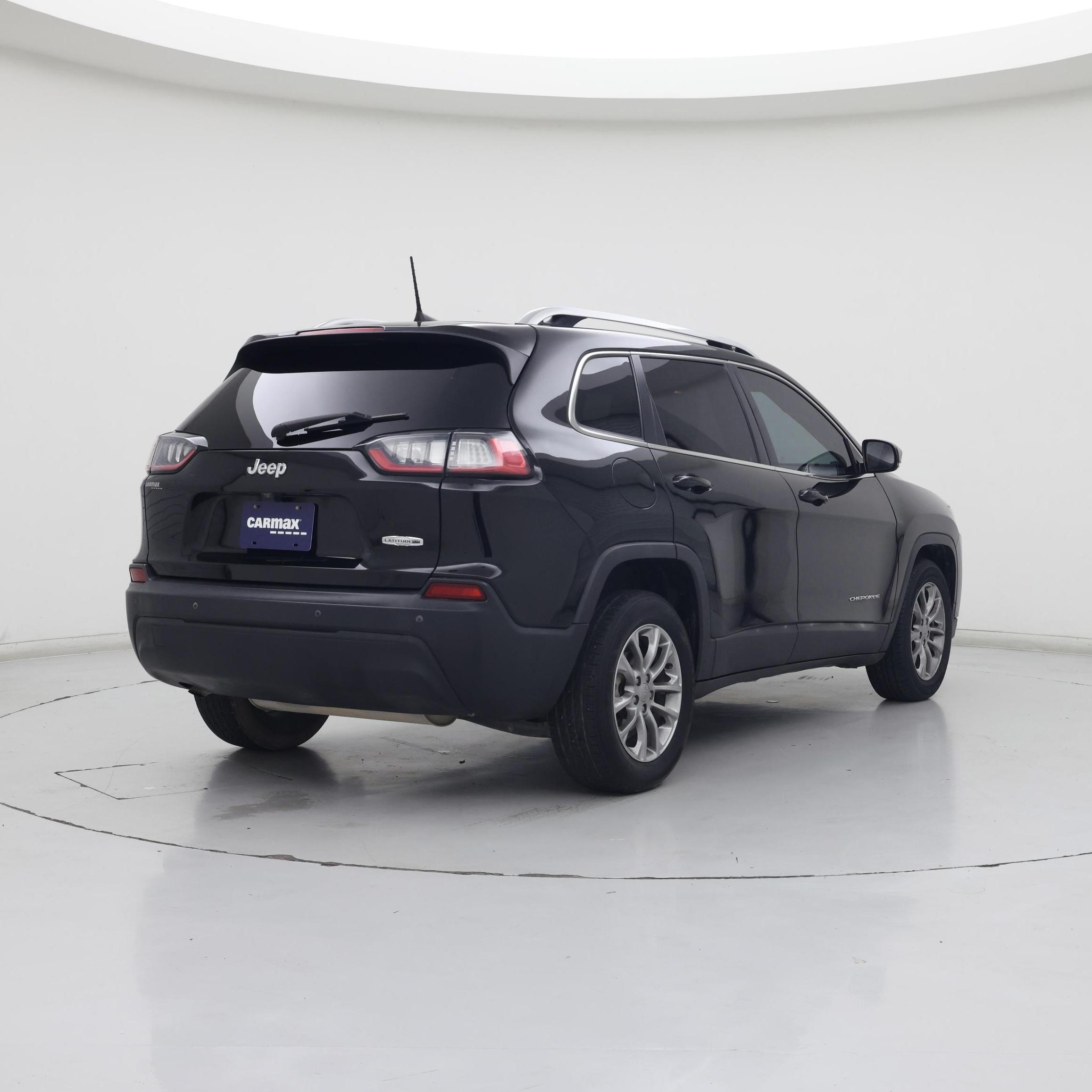 Thumbnail: 2020 Jeep Cherokee - 8