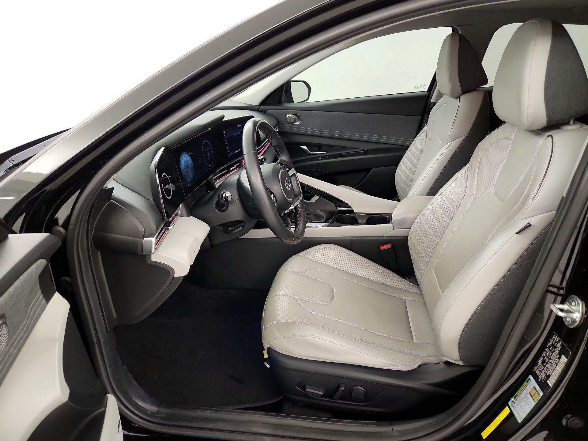 Thumbnail: 2023 Hyundai Elantra - 11