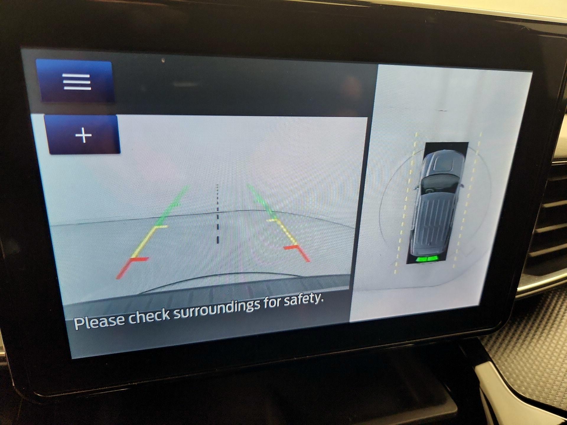 Thumbnail: 2022 Ford Explorer - 15