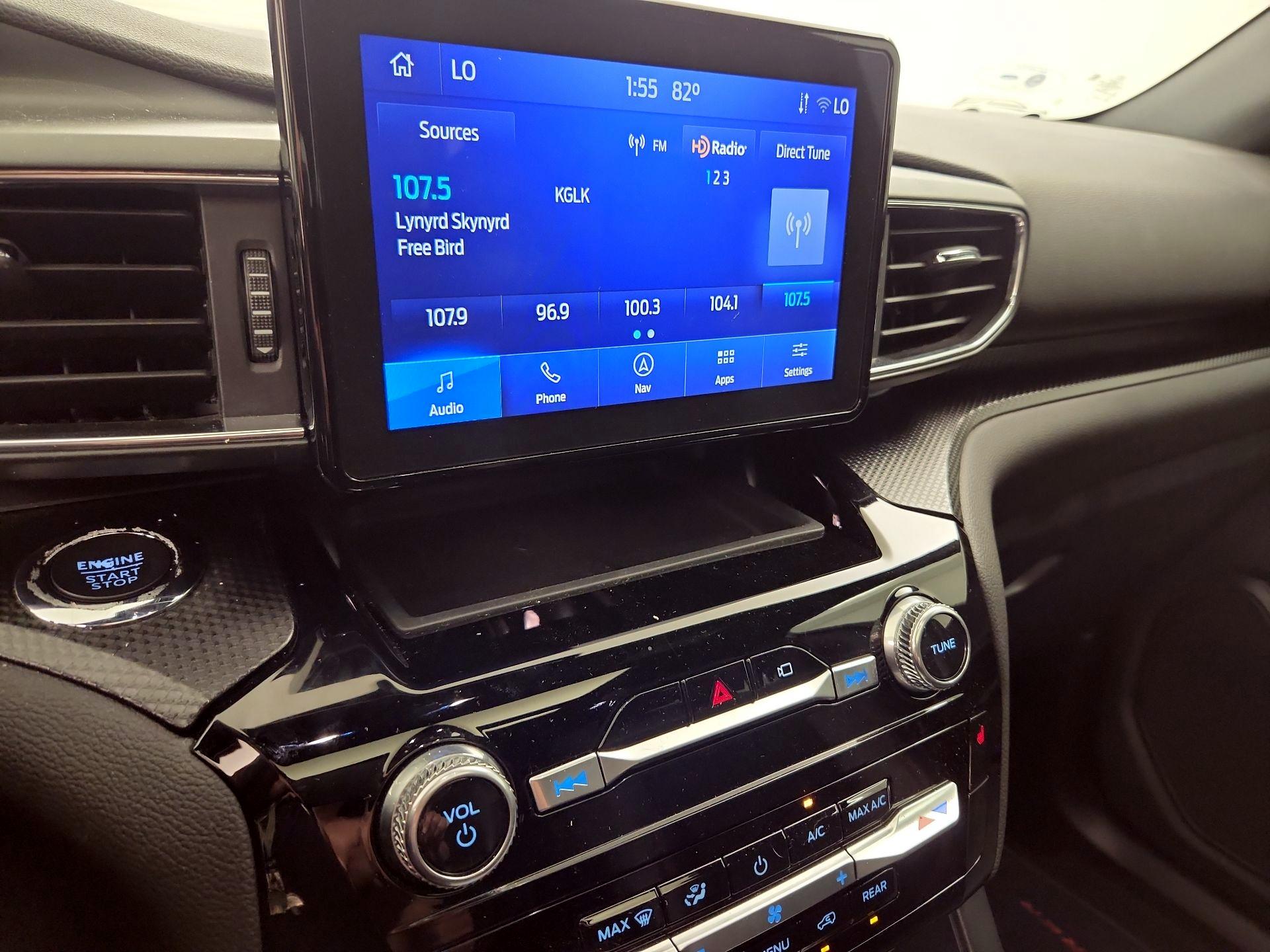 Thumbnail: 2022 Ford Explorer - 16