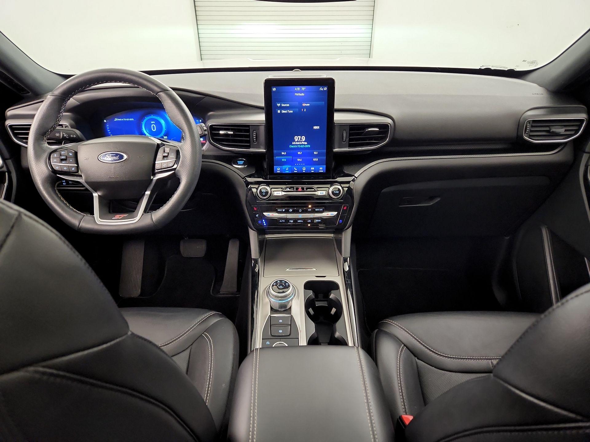 Thumbnail: 2023 Ford Explorer - 9