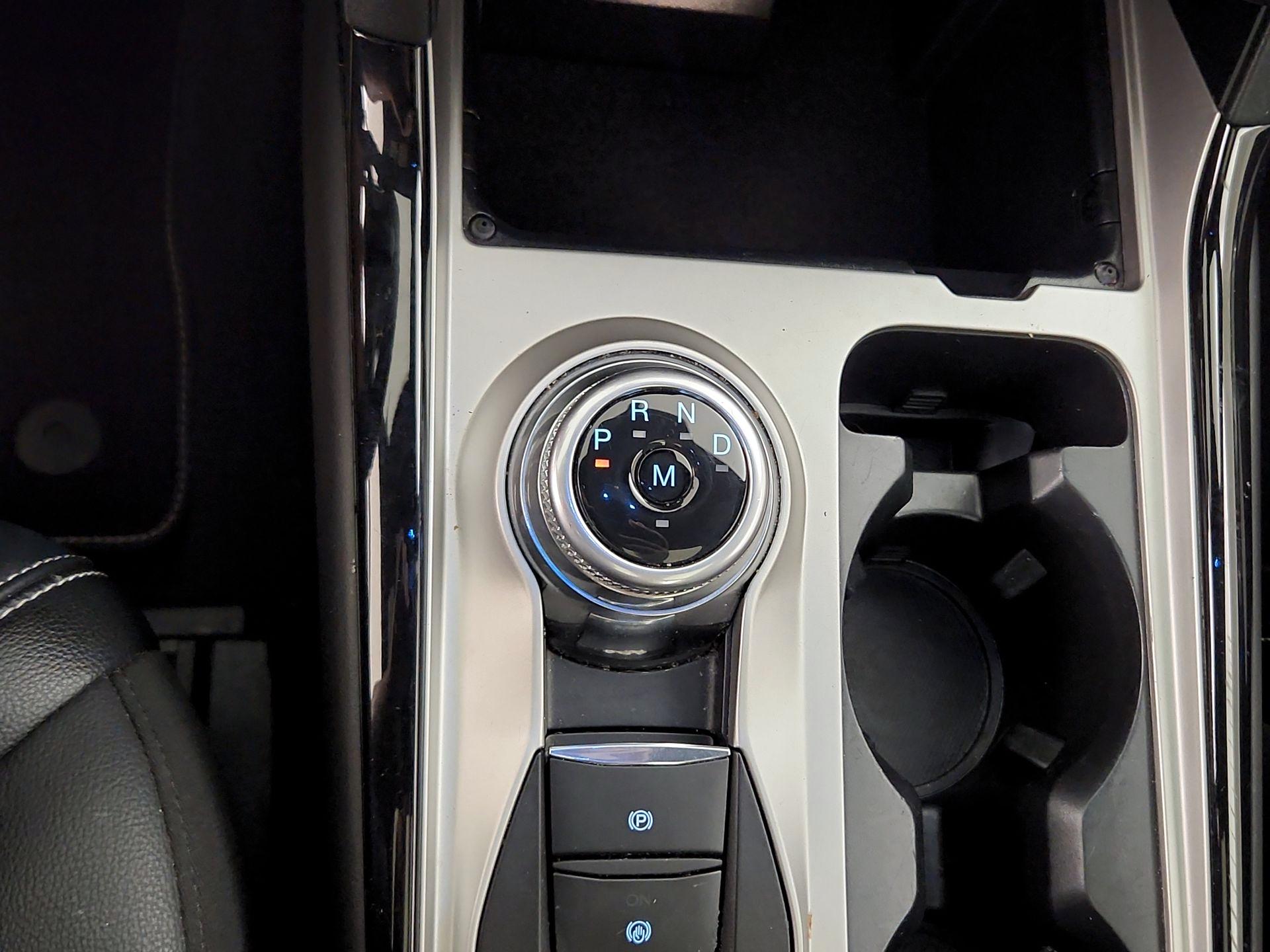 Thumbnail: 2023 Ford Explorer - 18